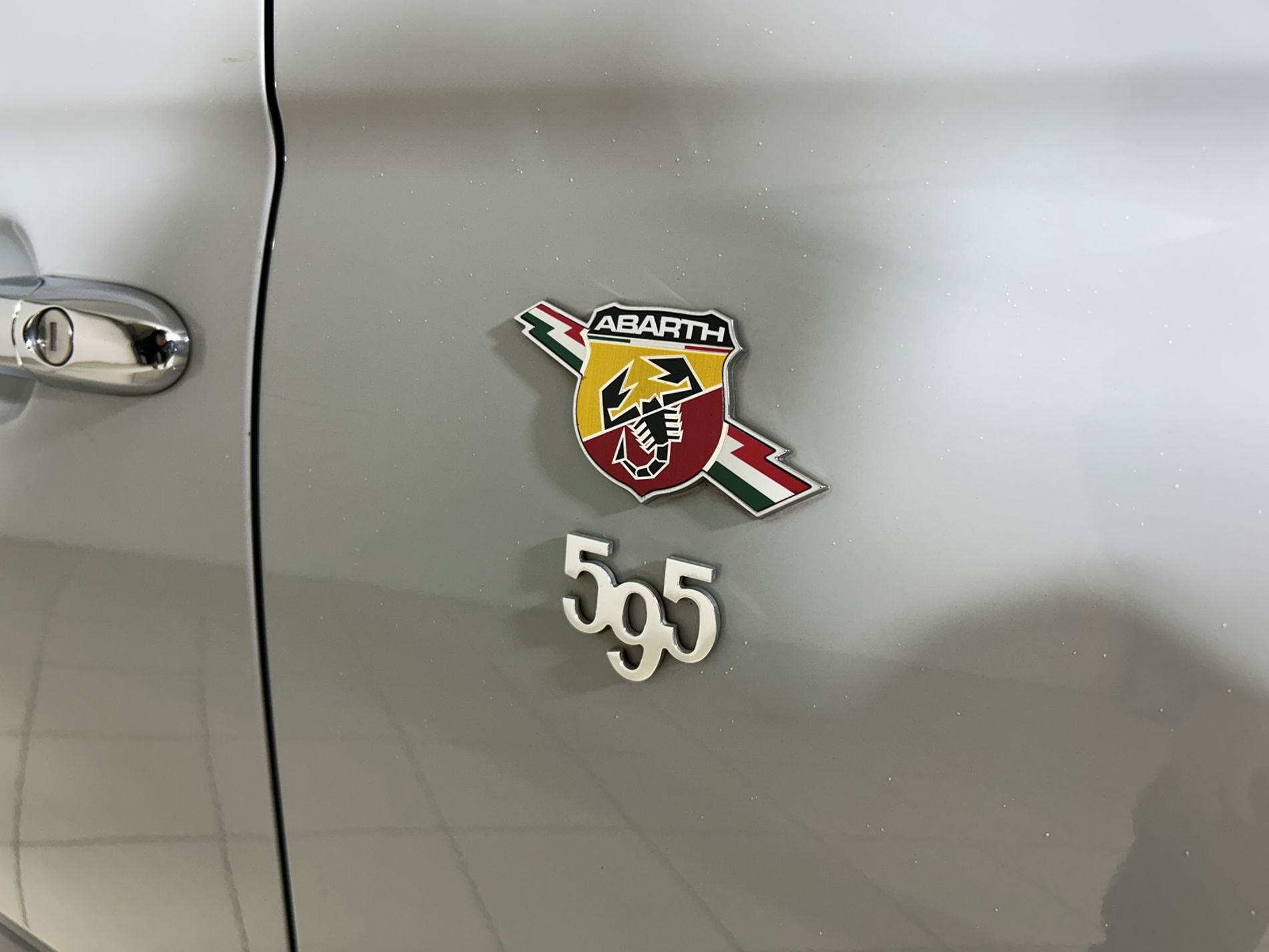 595C 1.4 t-jet turismo 160cv MTA - Autoviemme