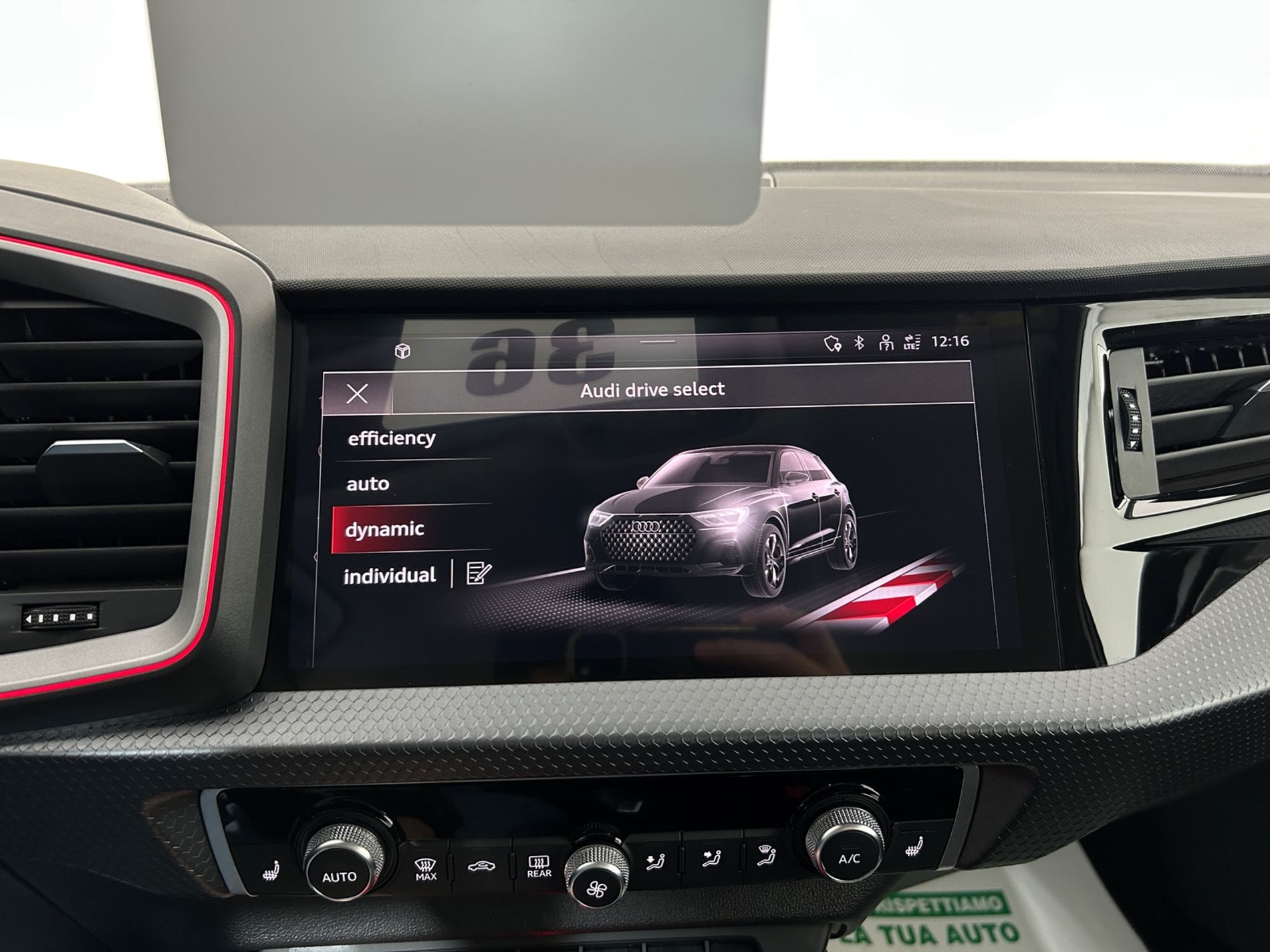 A1 Citycarver 30 1.0 tfsi 110cv s-tronic - Autoviemme