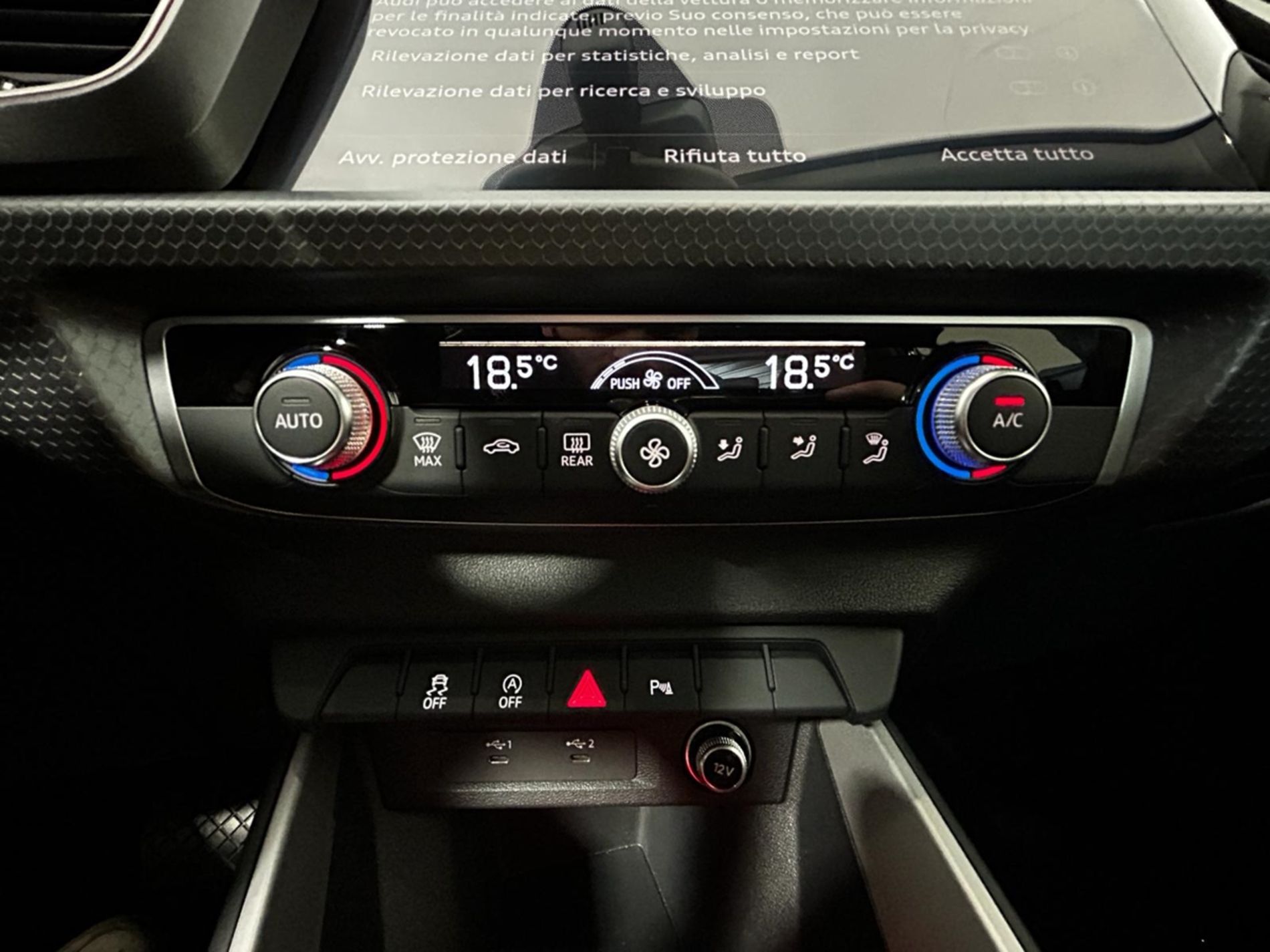 Audi A1 Sportback 30 1.0 tfsi Identity Black 110cv s-tronic   - Autoviemme