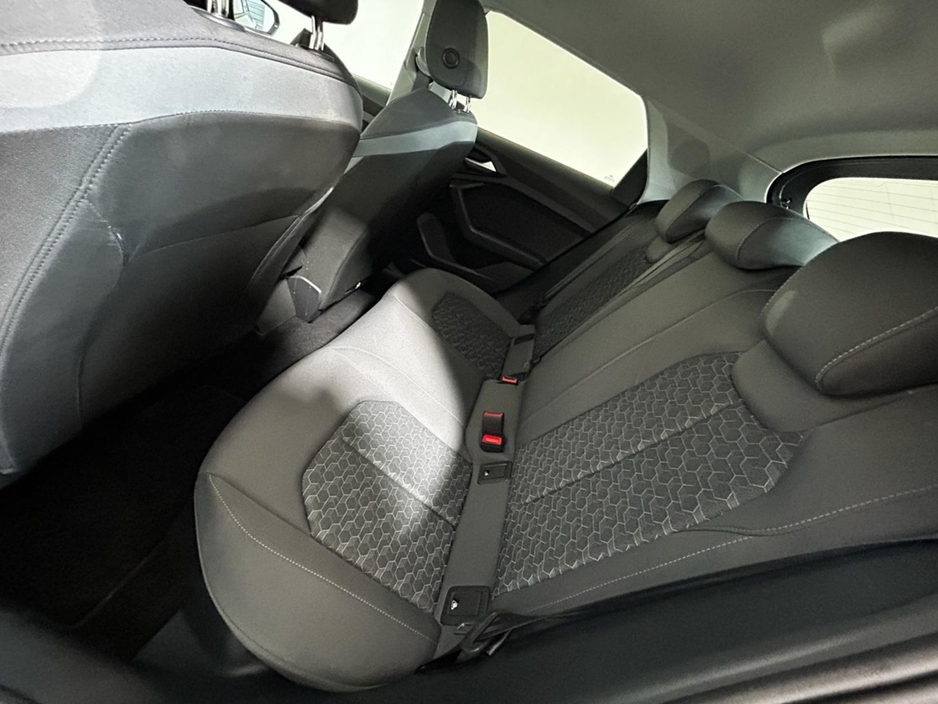 Audi A1 Sportback 30 1.0 tfsi Identity Black 110cv s-tronic   - Autoviemme