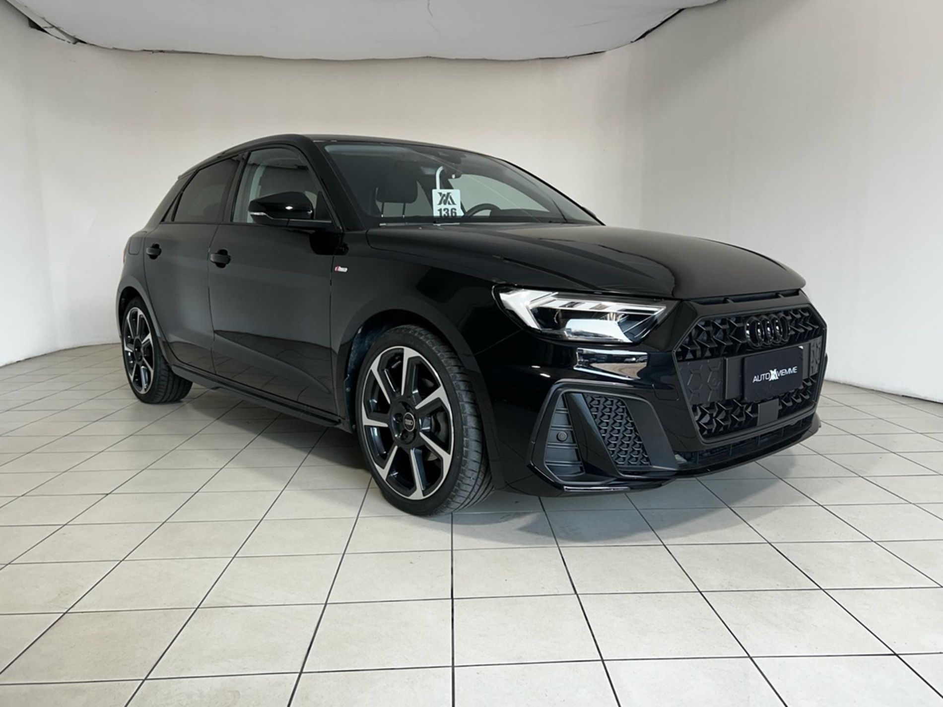 Audi A1 Sportback 30 1.0 tfsi Identity Black 110cv s-tronic   - Autoviemme