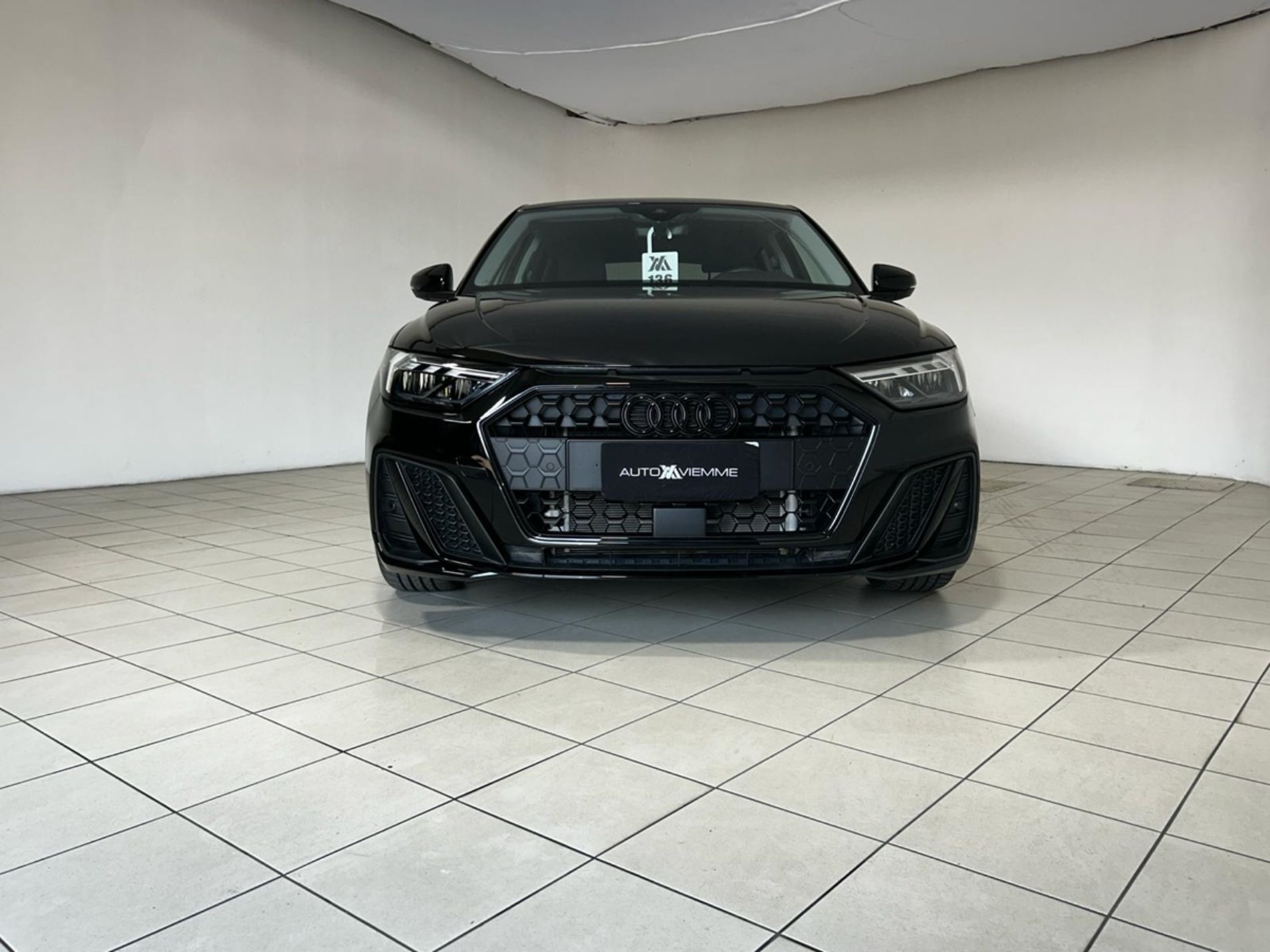 Audi A1 Sportback 30 1.0 tfsi Identity Black 110cv s-tronic   - Autoviemme