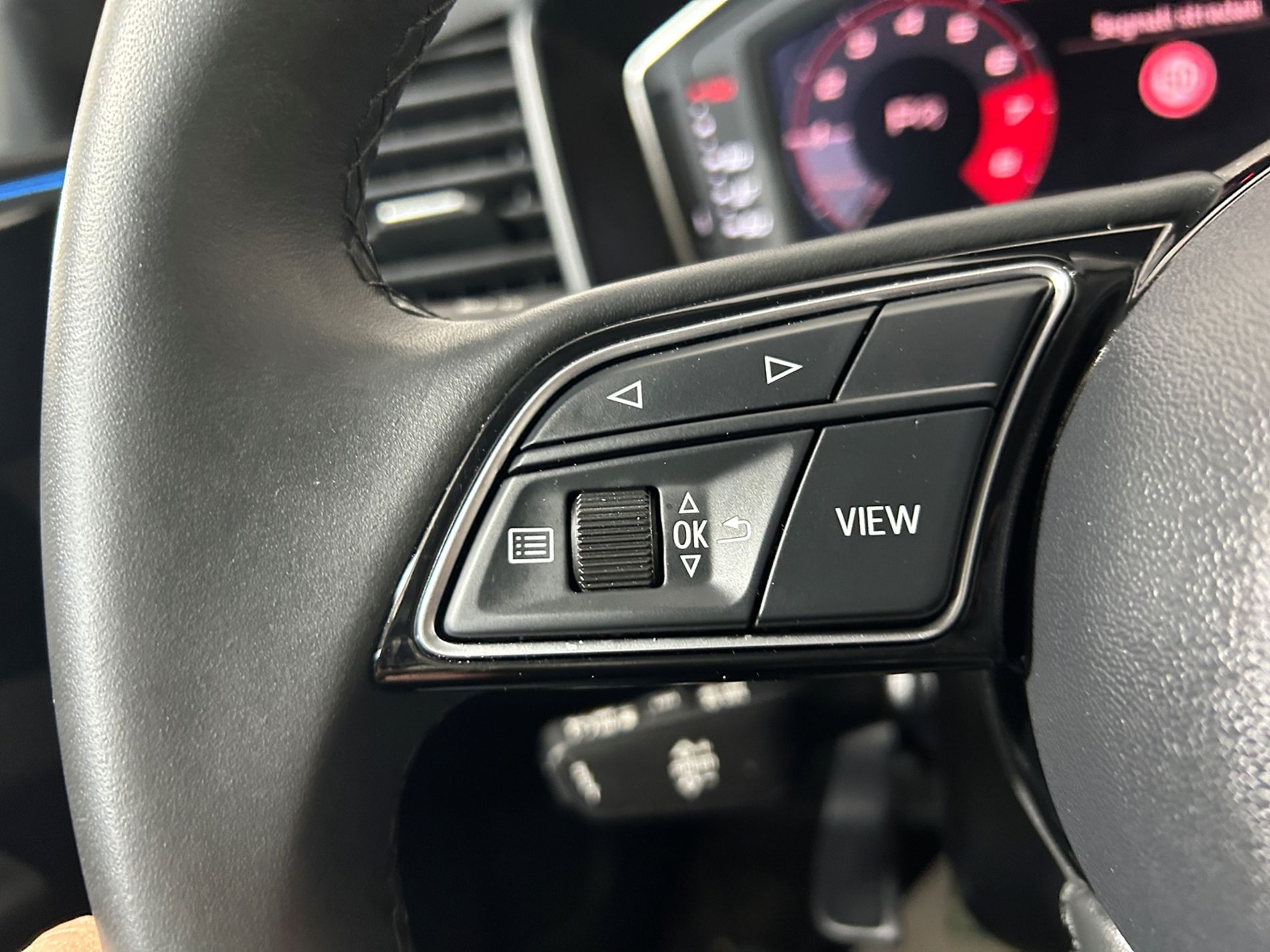 Audi A1 Sportback 30 1.0 tfsi Identity Black 116 cv s-tronic   - Autoviemme