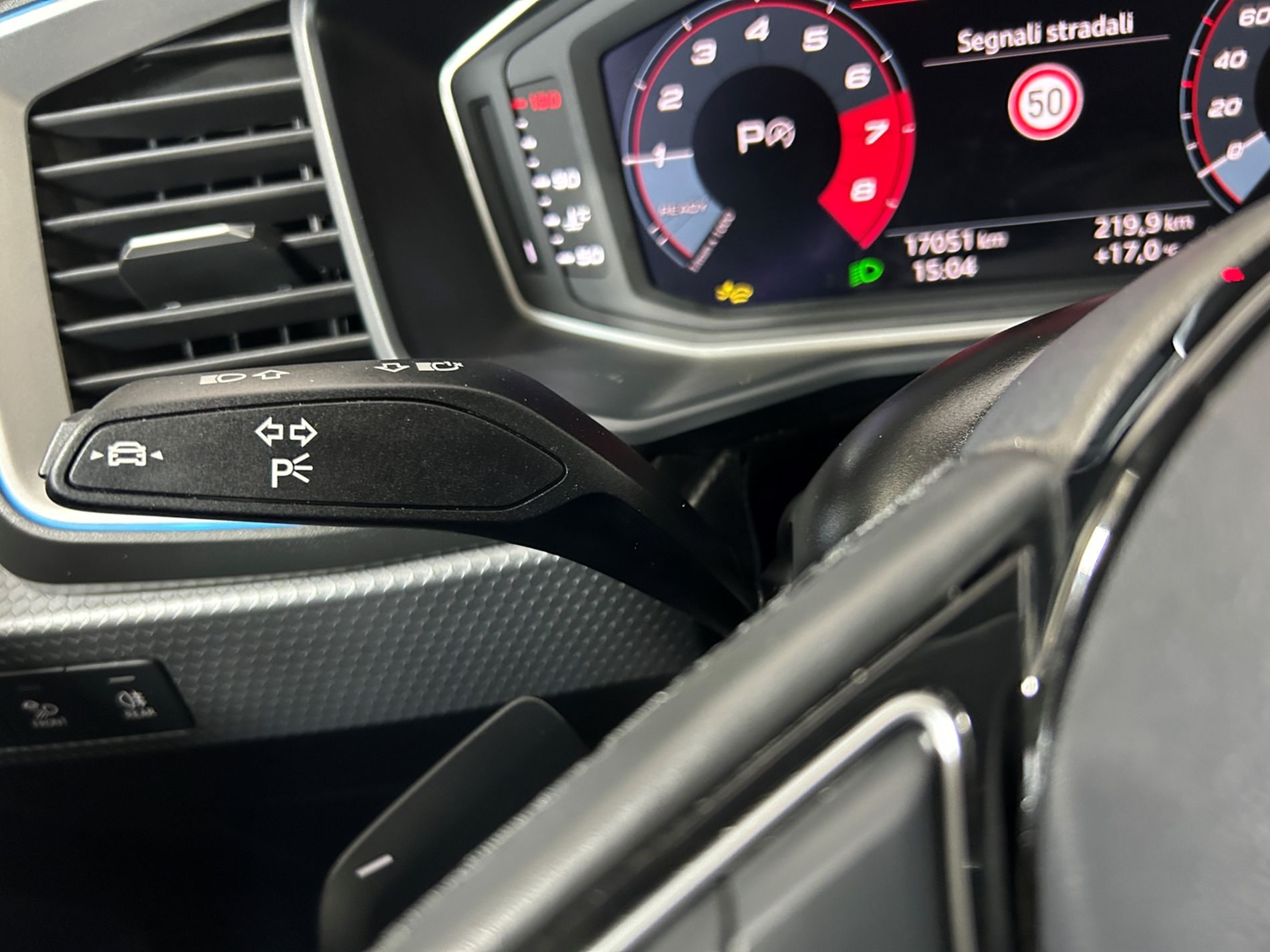 Audi A1 Sportback 30 1.0 tfsi Identity Black 116 cv s-tronic   - Autoviemme