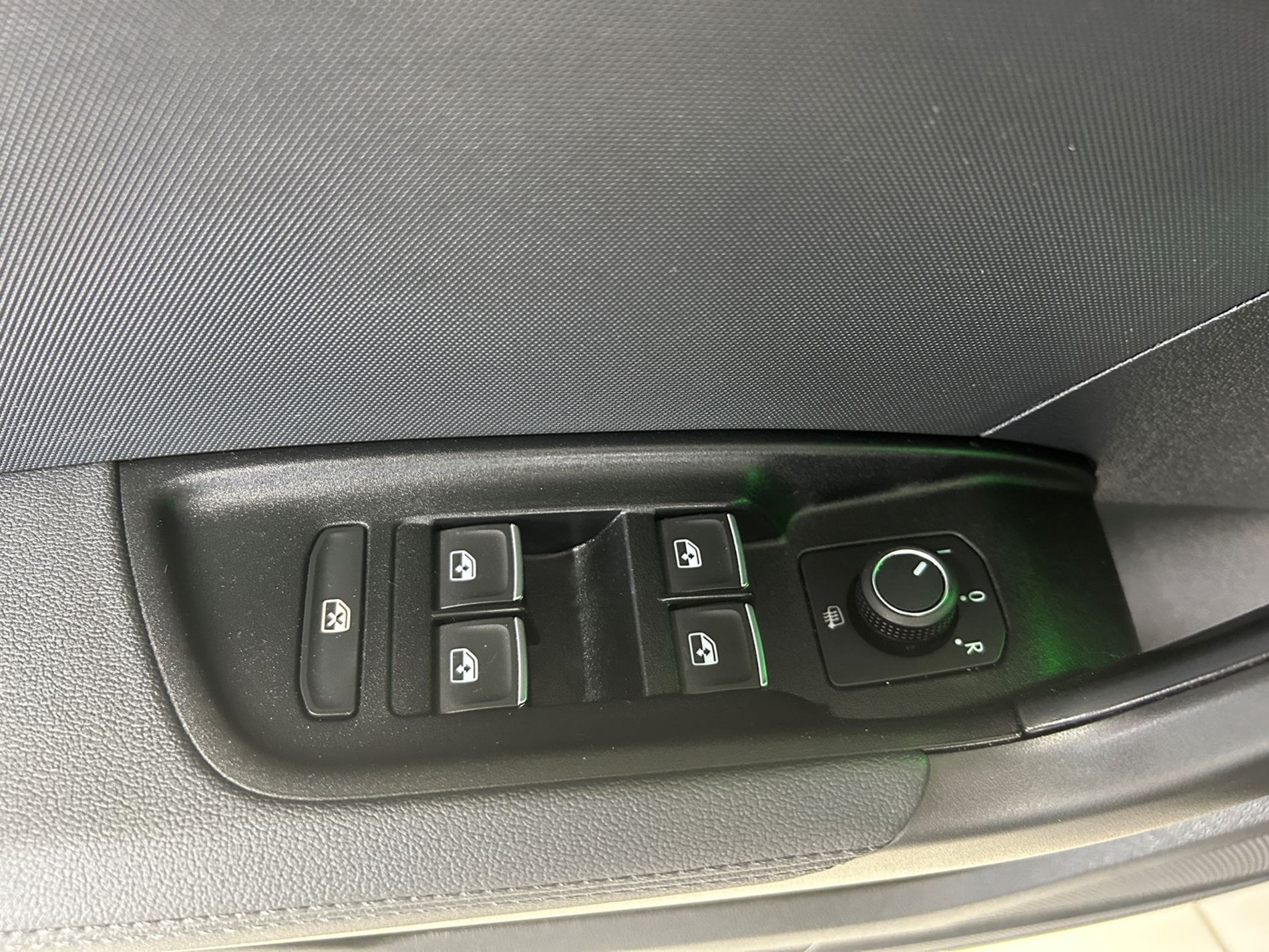 Audi A1 Sportback 30 1.0 tfsi Identity Black 116 cv   - Autoviemme