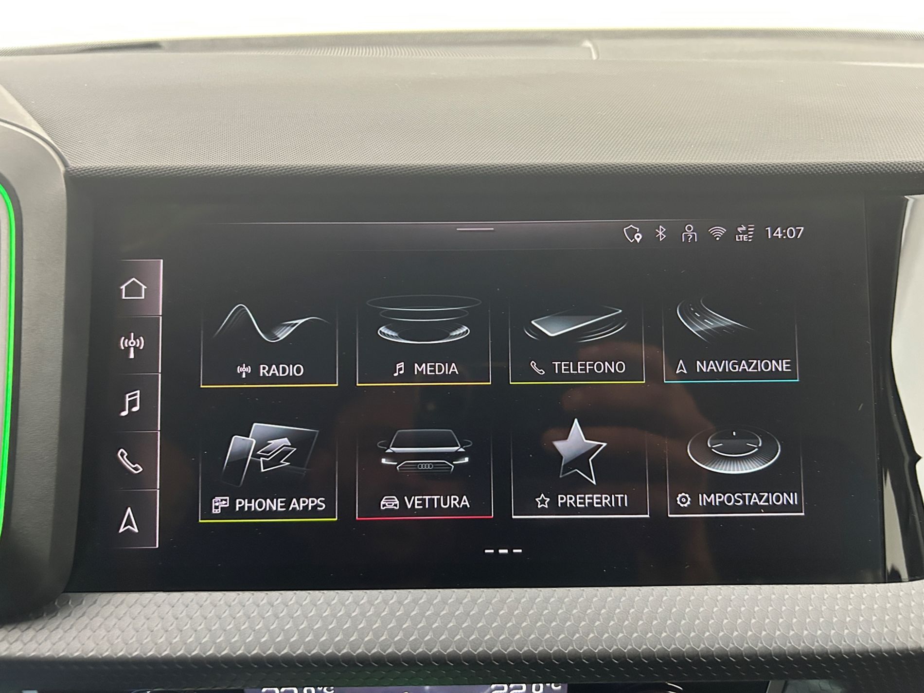 Audi A1 Sportback 30 1.0 tfsi Identity Black 116 cv   - Autoviemme