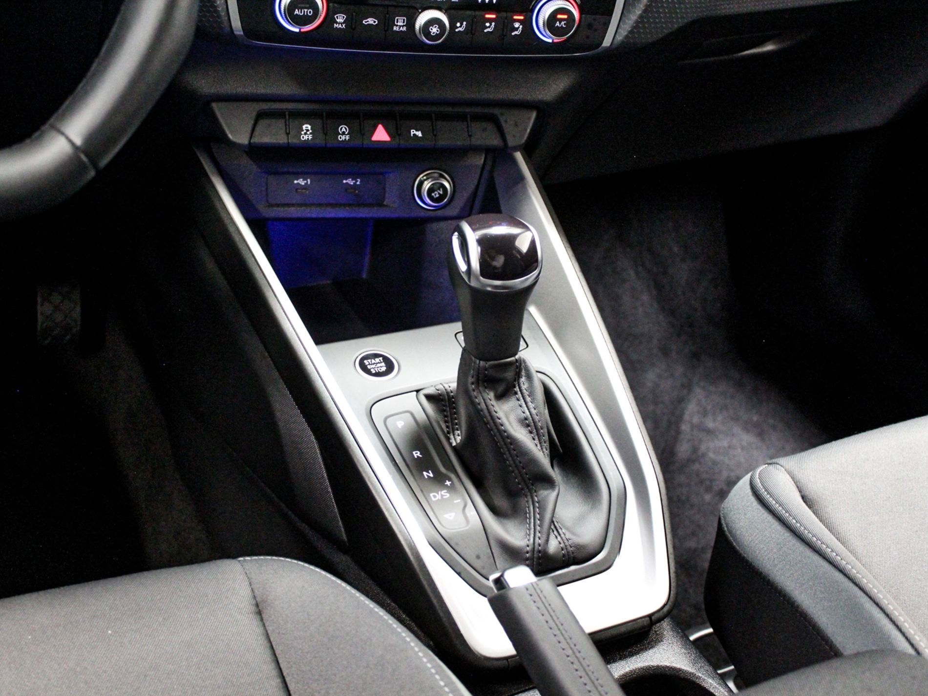 A1 Sportback 30 1.0 tfsi S Line Edition 116cv s-tronic - Autoviemme