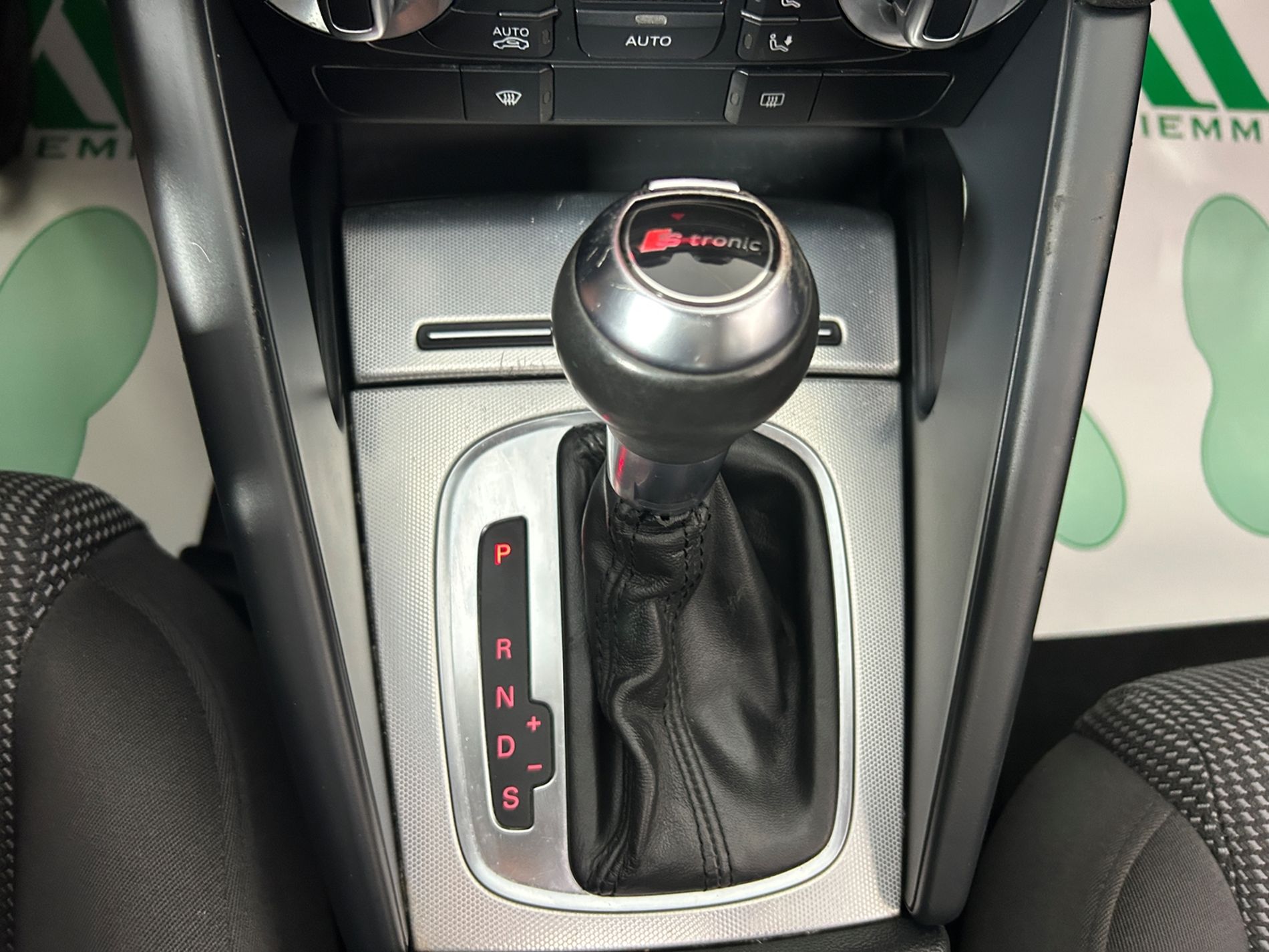 Audi A3 Sportback Ambition tetto apribile 1.6 tdi s-tronic - Autoviemme