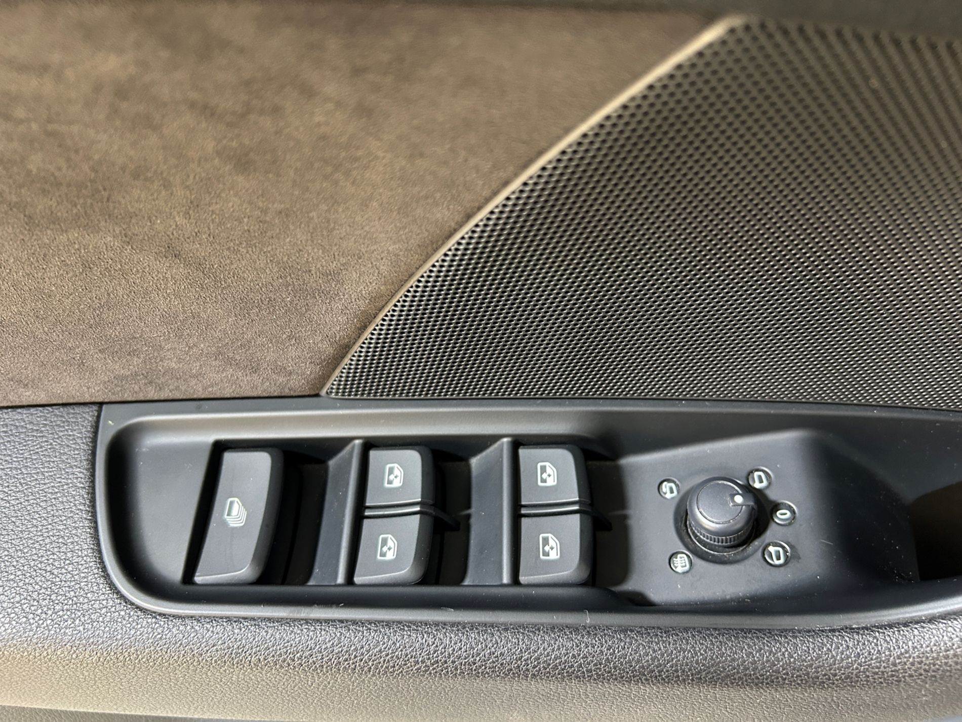 Audi A3 Cabrio 40 2.0 tfsi Sport S-Line 190 cv s-tronic - Autoviemme