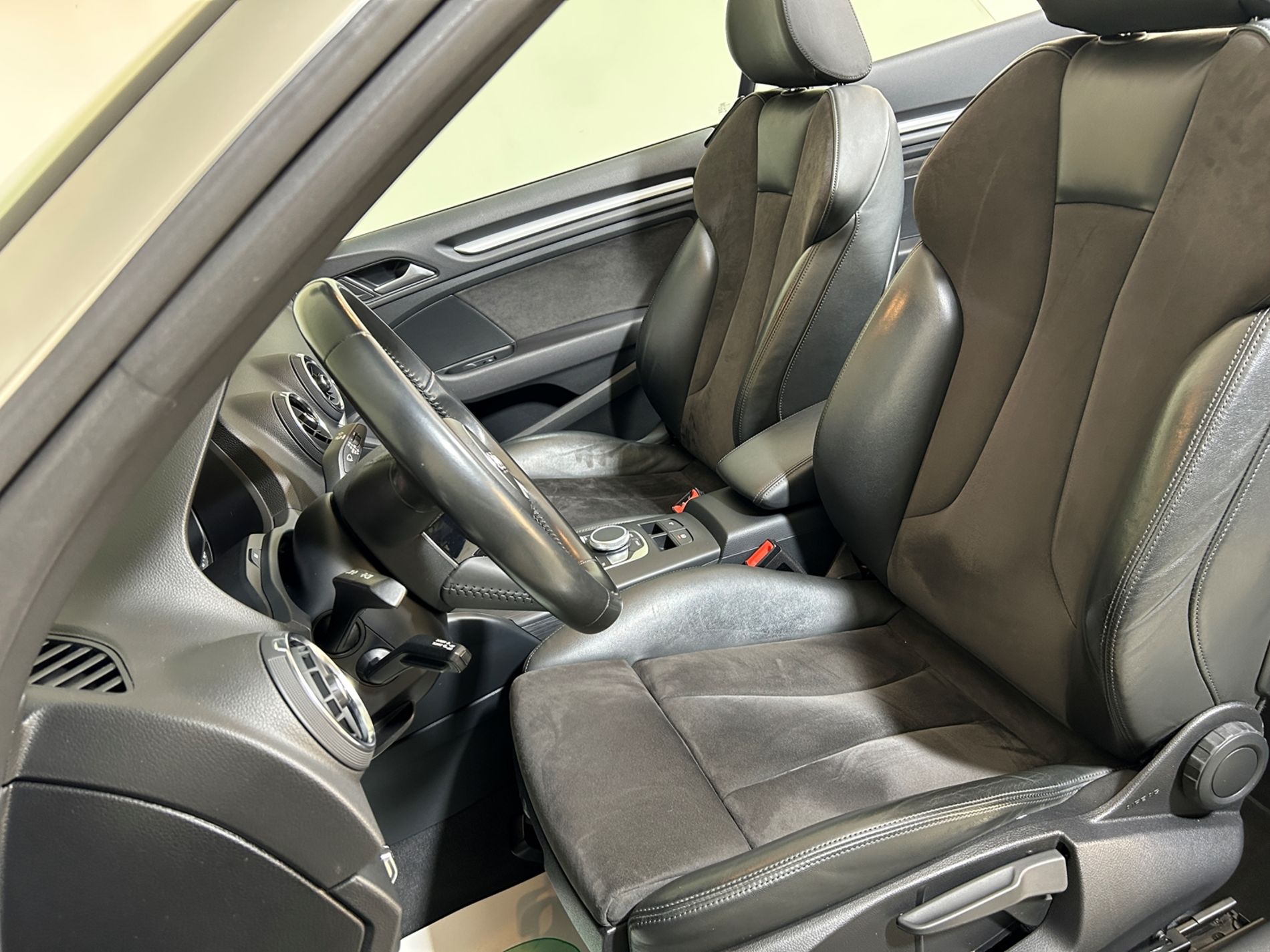 Audi A3 Cabrio 40 2.0 tfsi Sport S-Line 190 cv s-tronic - Autoviemme