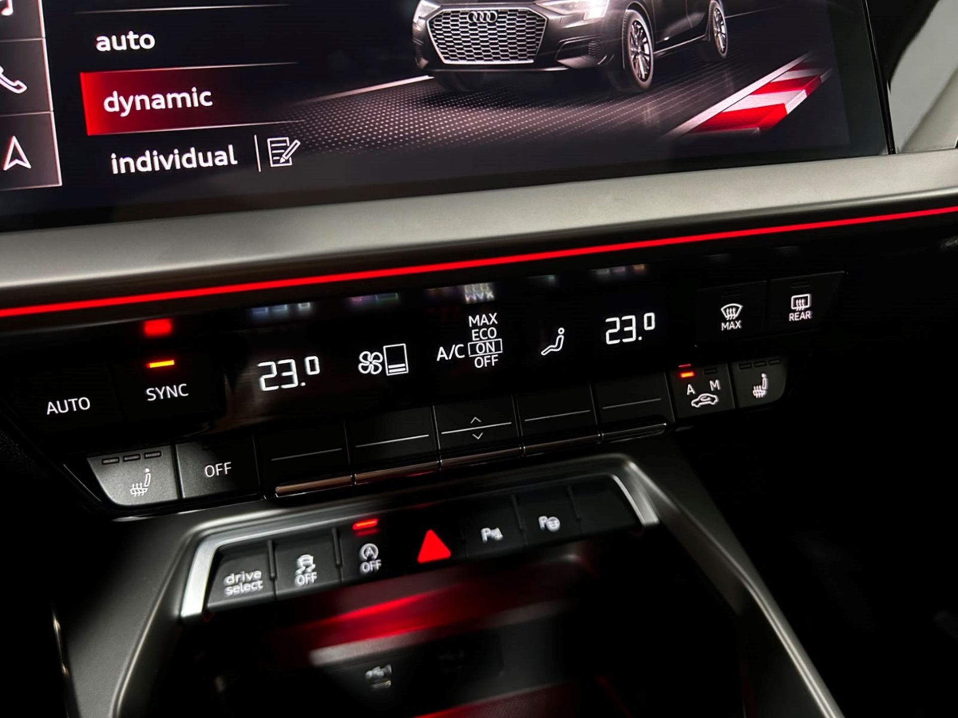 S3 Sportback Sport Attitude quattro - Autoviemme