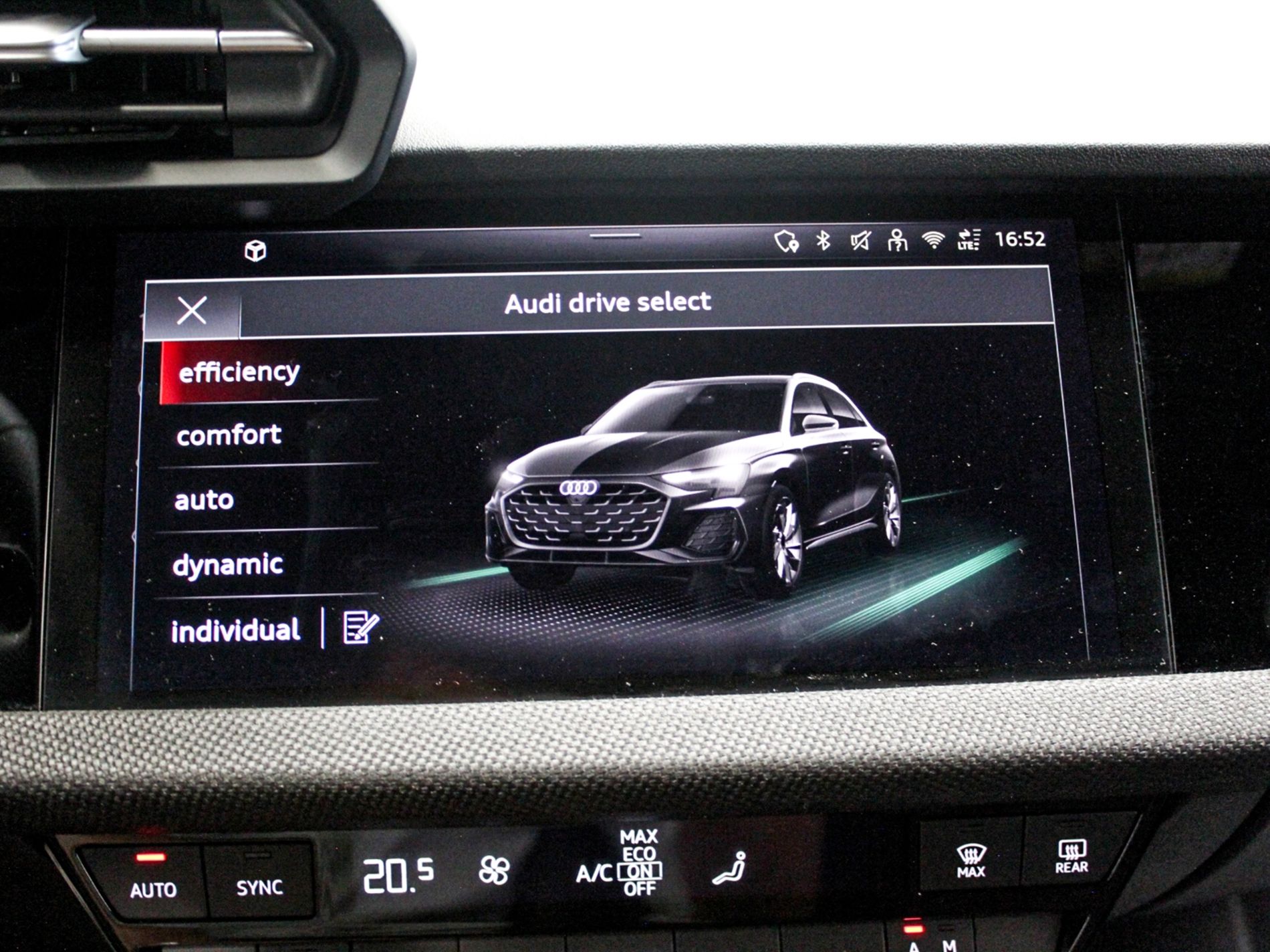 A3 Sportback 1.5 tfsi e S line edition 204cv s-tronic - Autoviemme