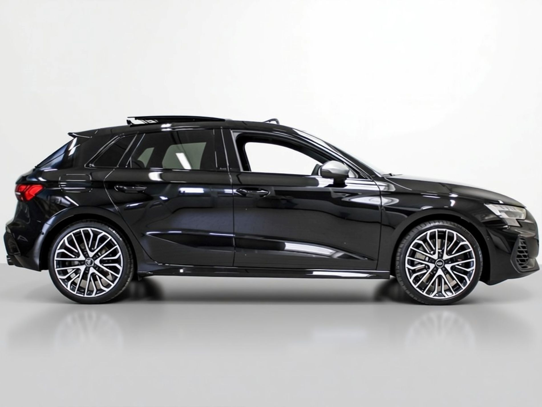 S3 Sportback 2.0 tfsi quattro s-tronic - Autoviemme
