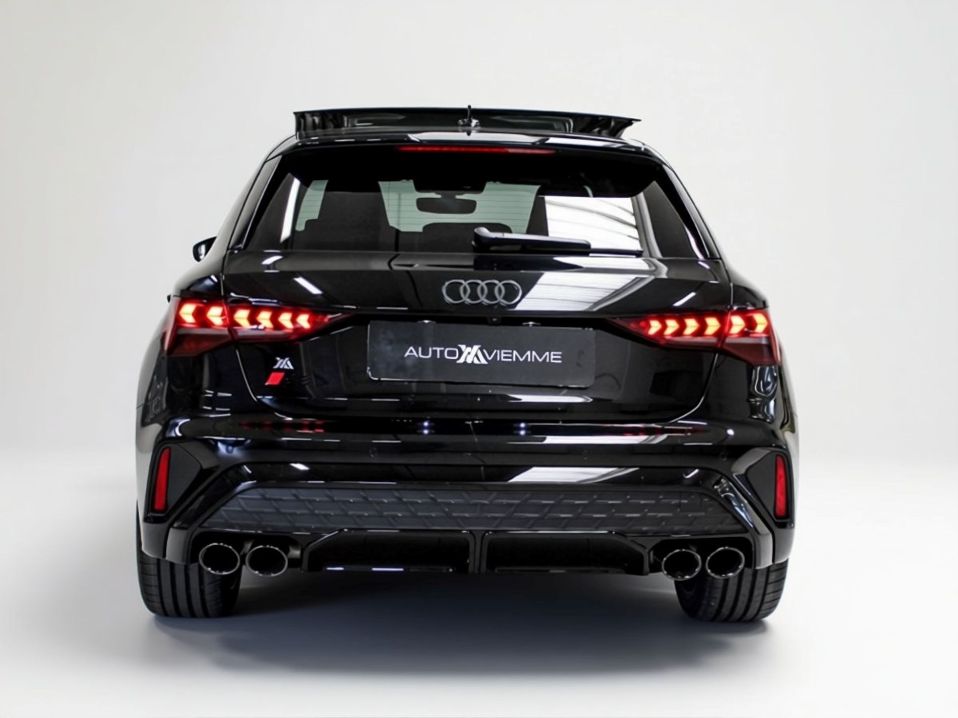 S3 Sportback 2.0 tfsi quattro s-tronic - Autoviemme