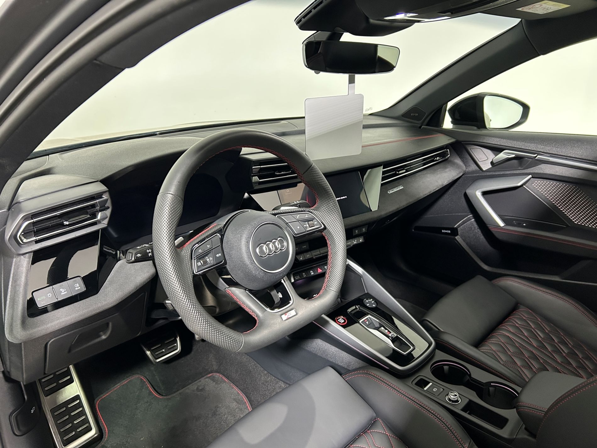 Audi S3 Sportback 2.0 tfsi Sport Attitude quattro s-tronic tetto apribile - Autoviemme