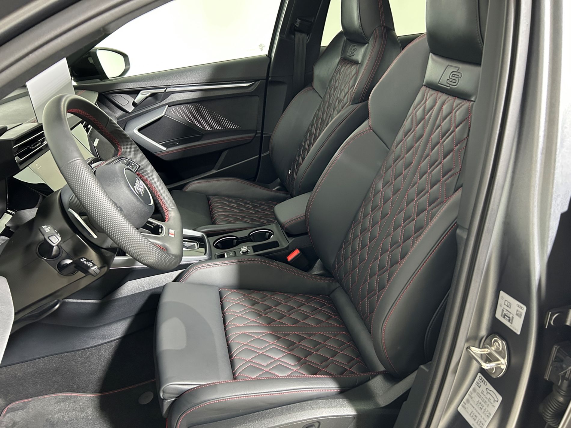 Audi S3 Sportback 2.0 tfsi Sport Attitude quattro s-tronic tetto apribile - Autoviemme