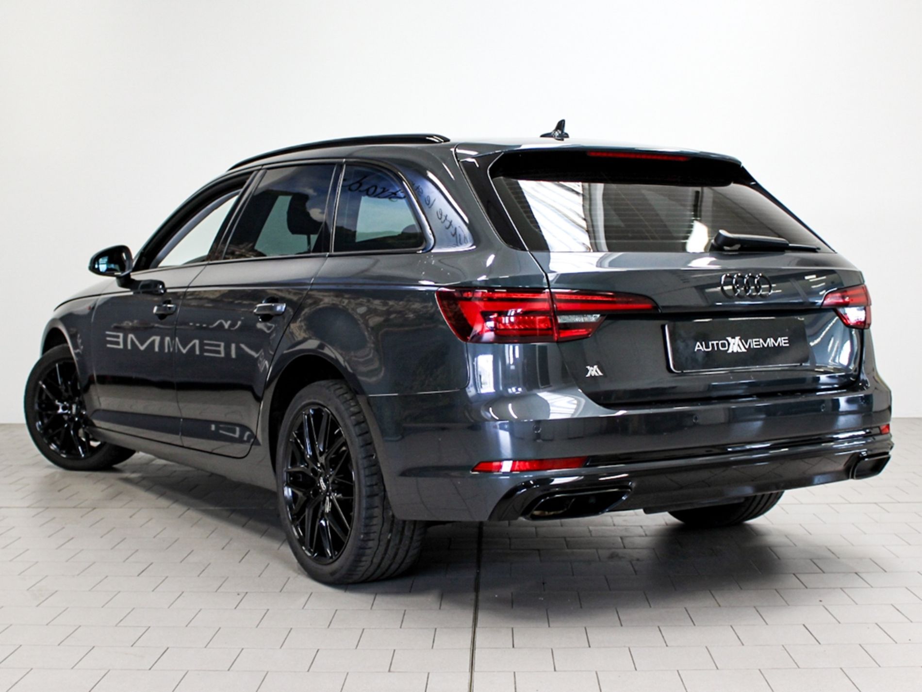 A4 Avant 40 2.0 tdi Sport quattro 190cv s-tronic - Autoviemme