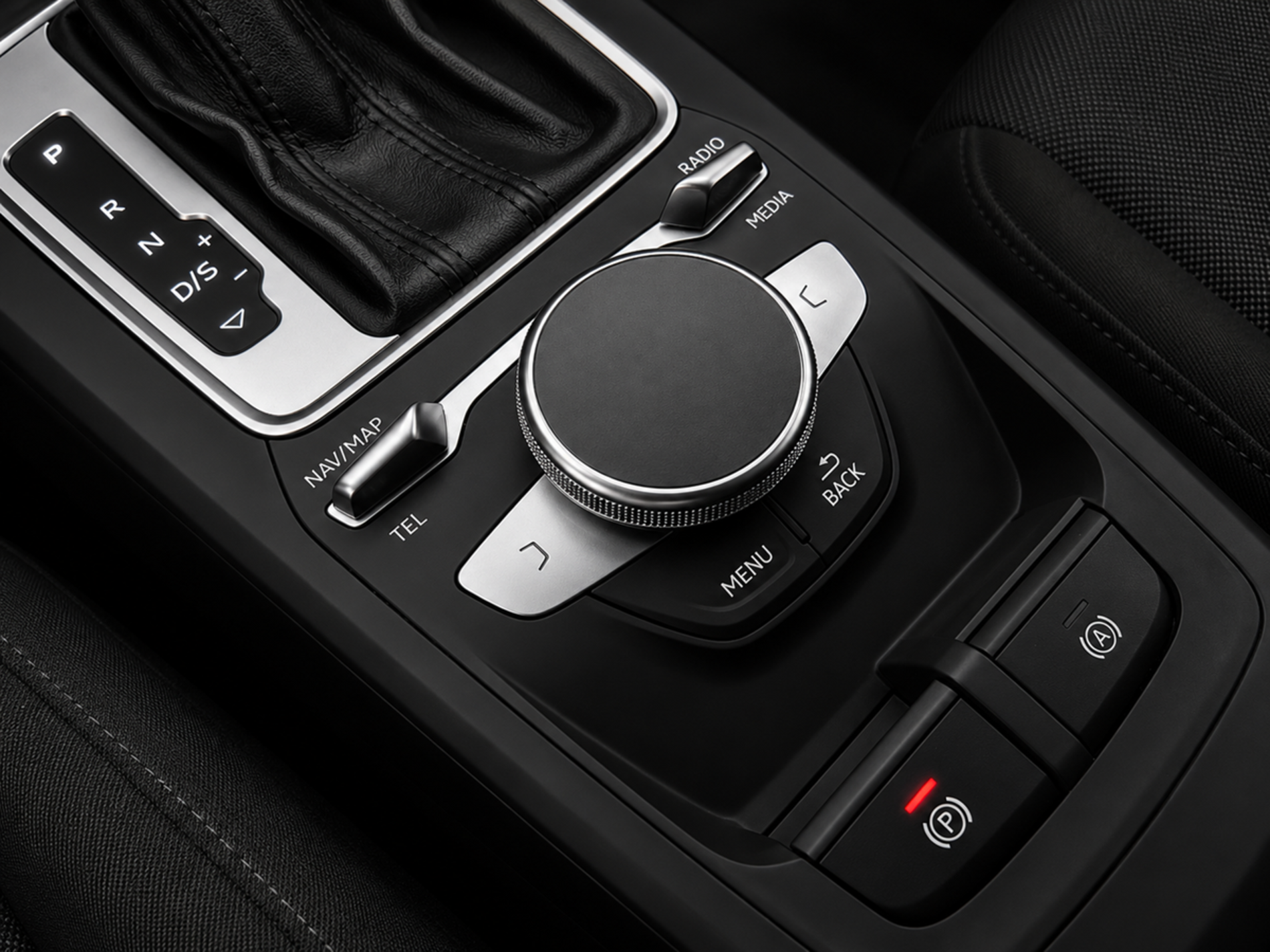 Audi Q2 35 1.5 tfsi Admired Advanced s-tronic baule elettrico  - Autoviemme