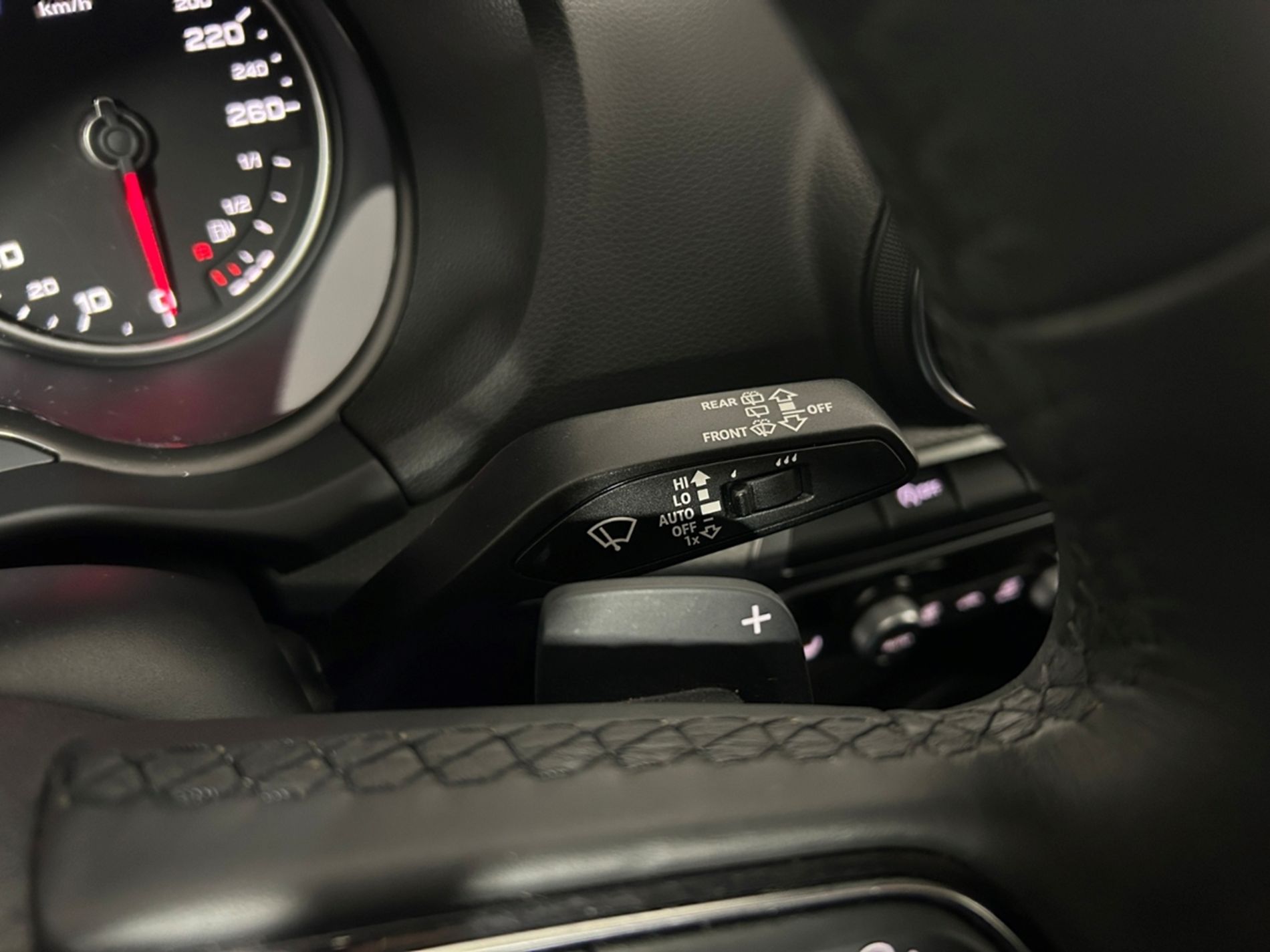 Q2 35 1.5 tfsi S line edition s-tronic - Autoviemme