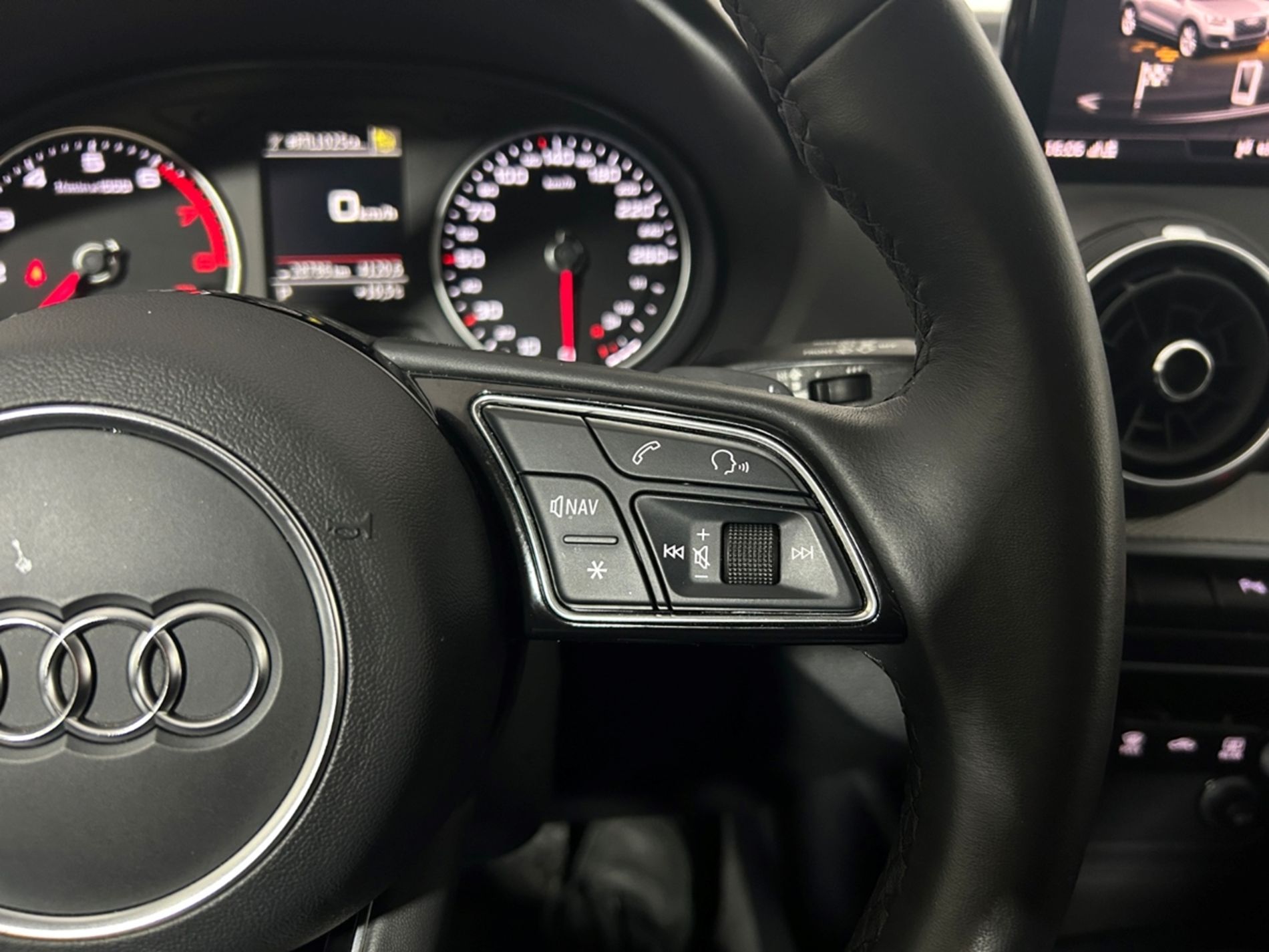 Q2 35 1.5 tfsi S line edition s-tronic - Autoviemme