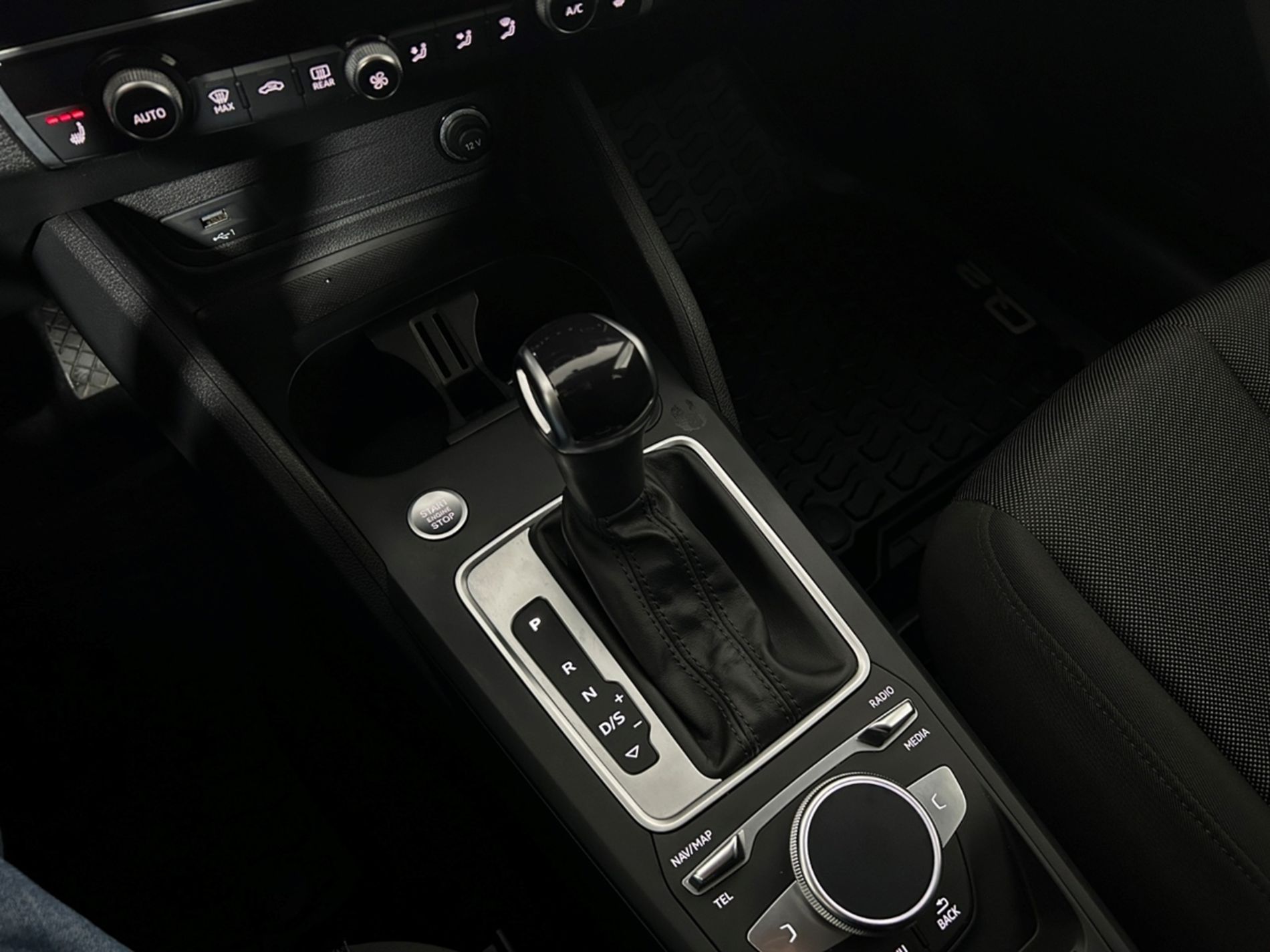 Q2 35 1.5 tfsi S line edition s-tronic - Autoviemme