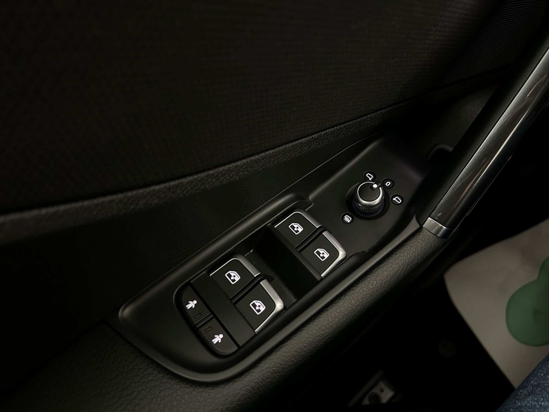 Q2 35 S line edition s-tronic - Autoviemme