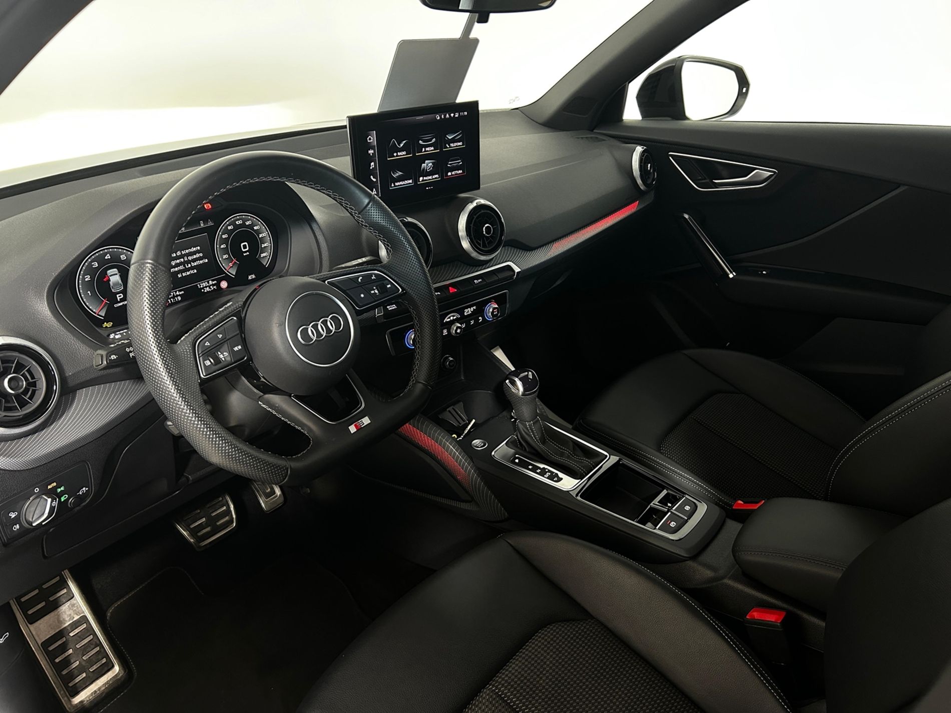 Q2 35 1.5 tfsi S line s-tronic - Autoviemme