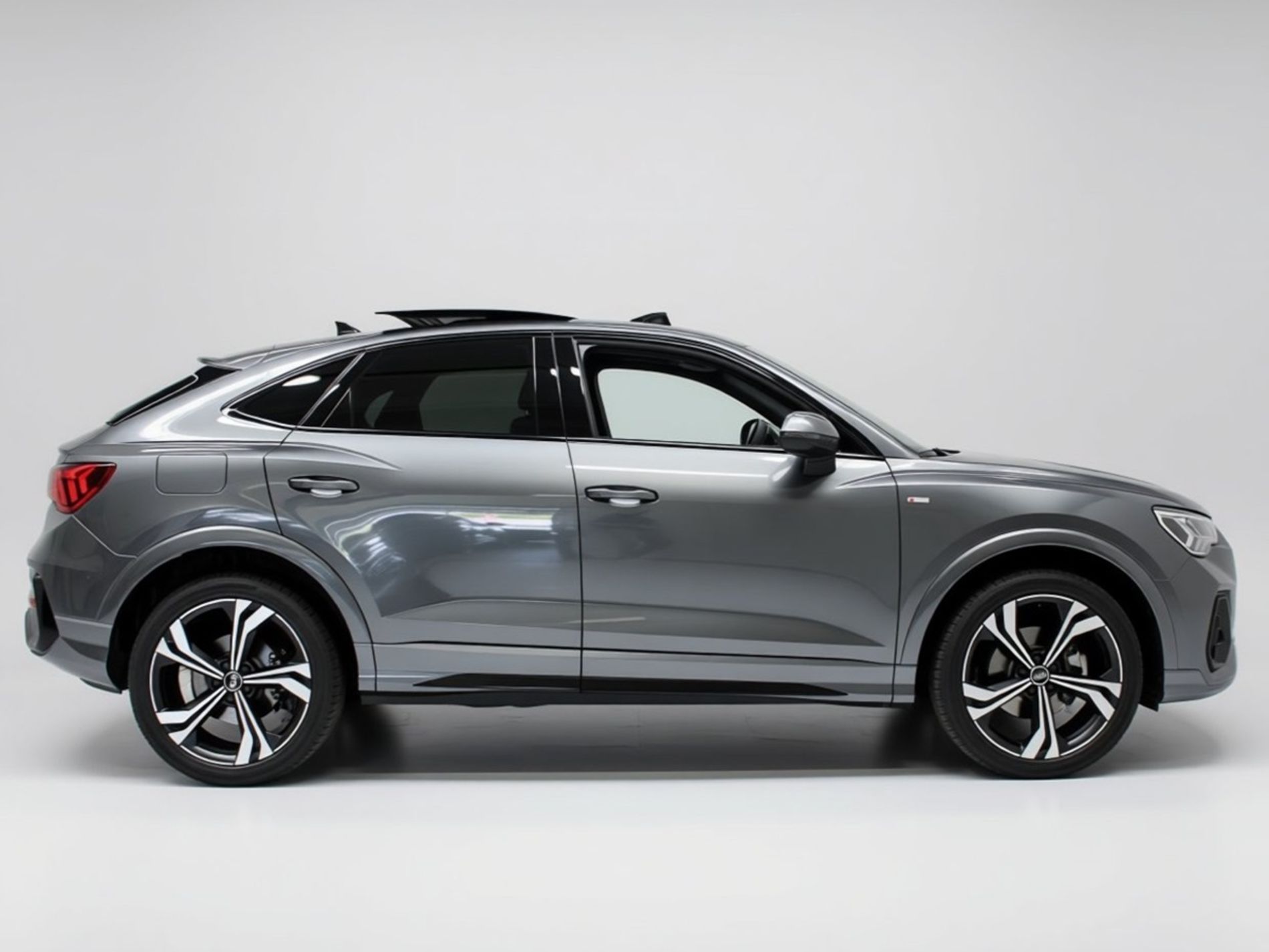 Q3 Sportback 35 1.5 tfsi S line edition s-tronic - Autoviemme