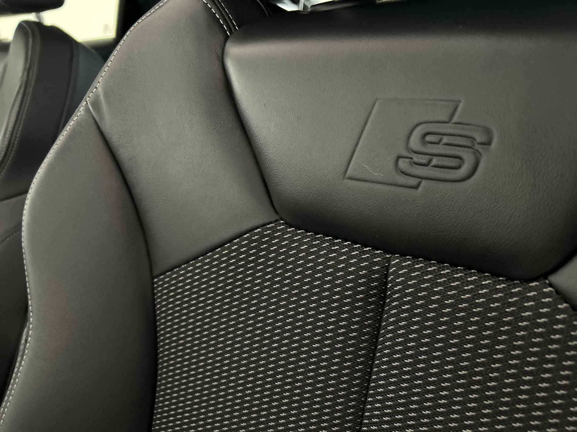 Q3 Sportback 35 1.5 S line s-tronic - Autoviemme