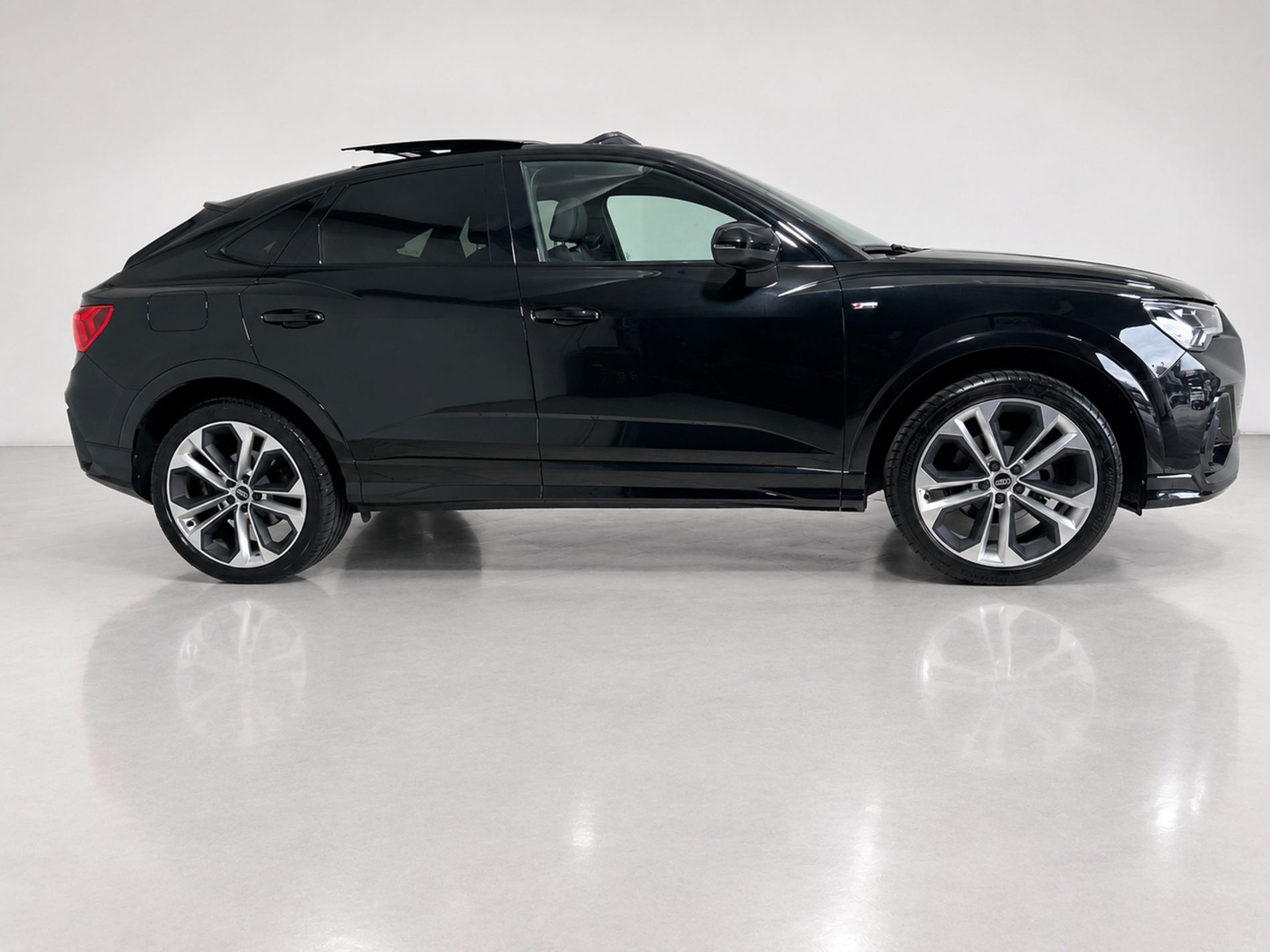Q3 Sportback 35 1.5 S line s-tronic - Autoviemme