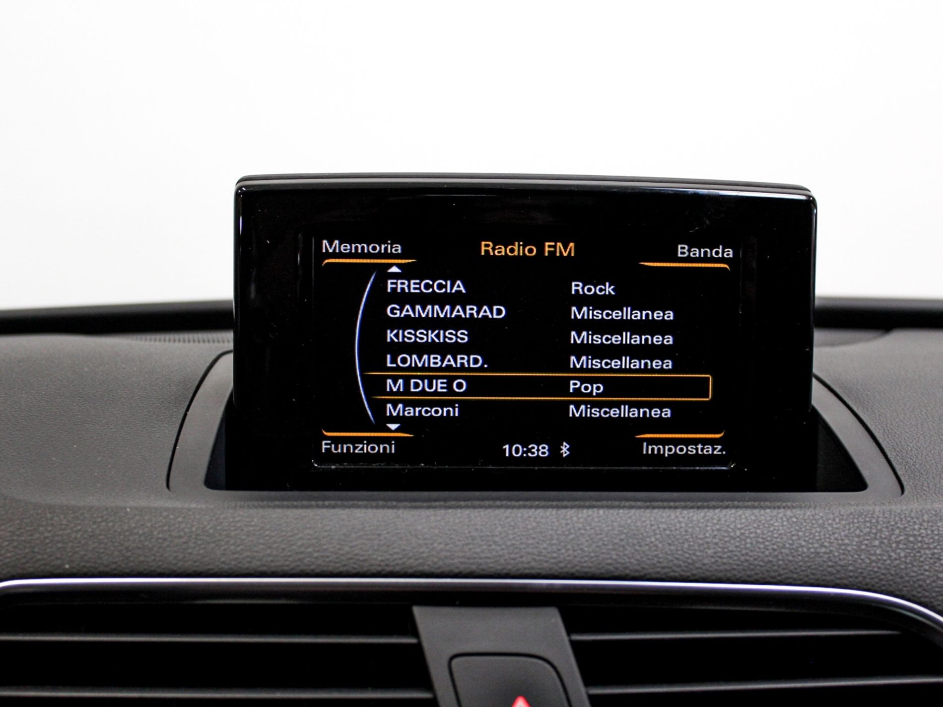 Audi Q3 2.0 tfsi Design quattro 180cv s-tronic   - Autoviemme