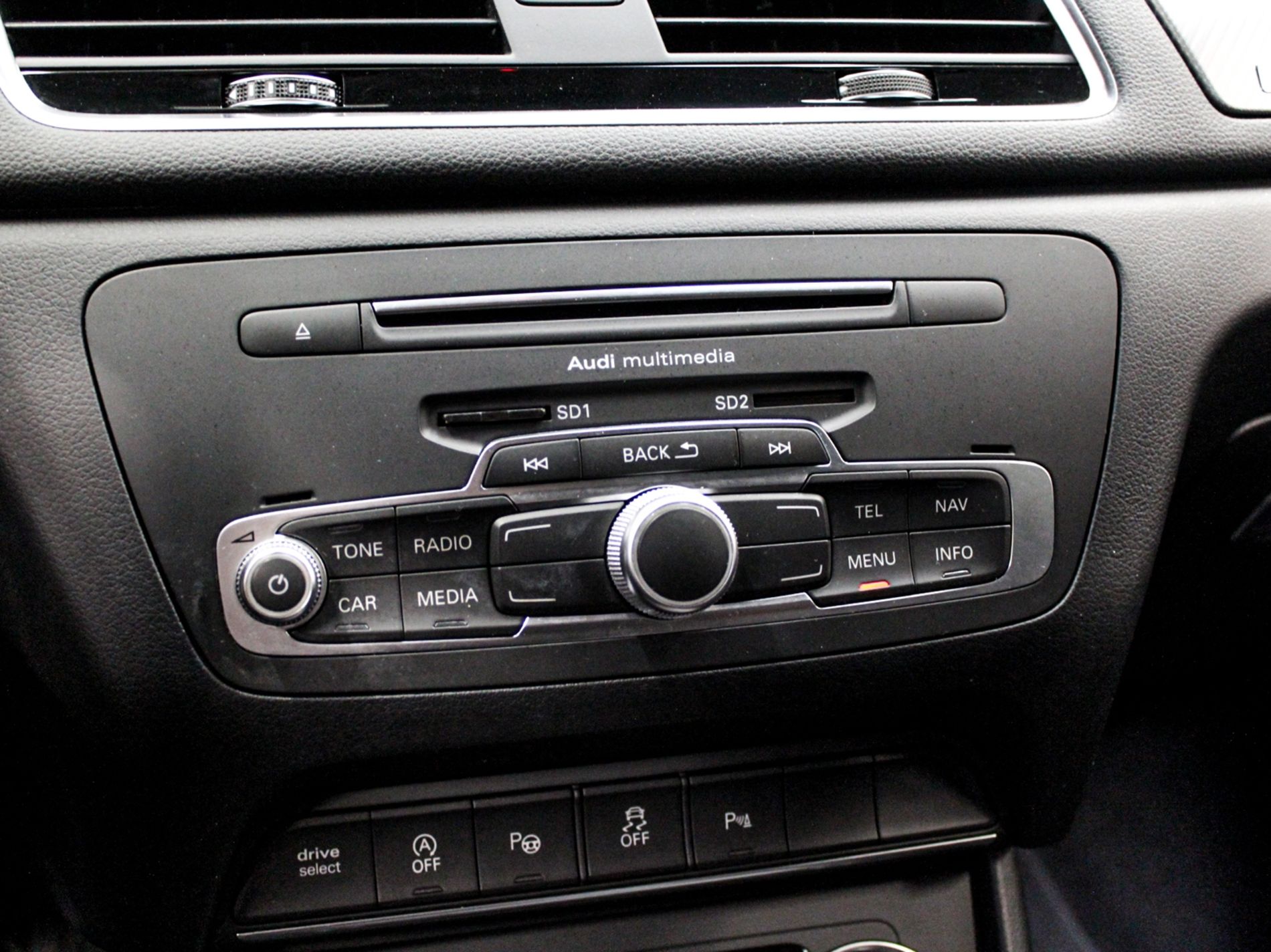 Audi Q3 2.0 tfsi Design quattro 180cv s-tronic   - Autoviemme