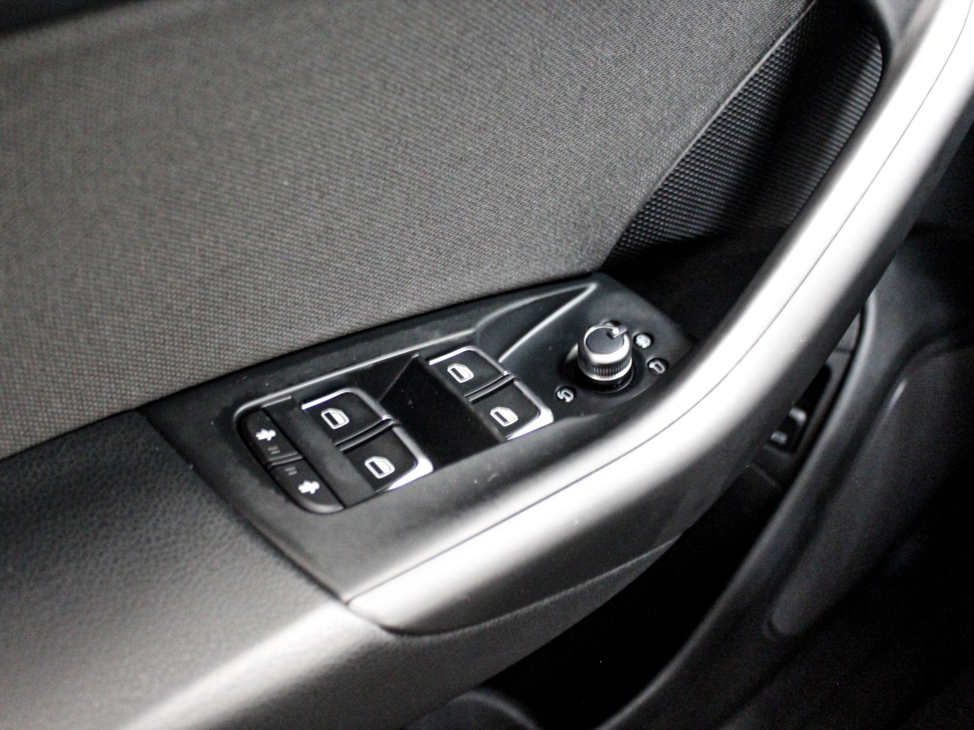 Audi Q3 2.0 tfsi Design quattro 180cv s-tronic   - Autoviemme