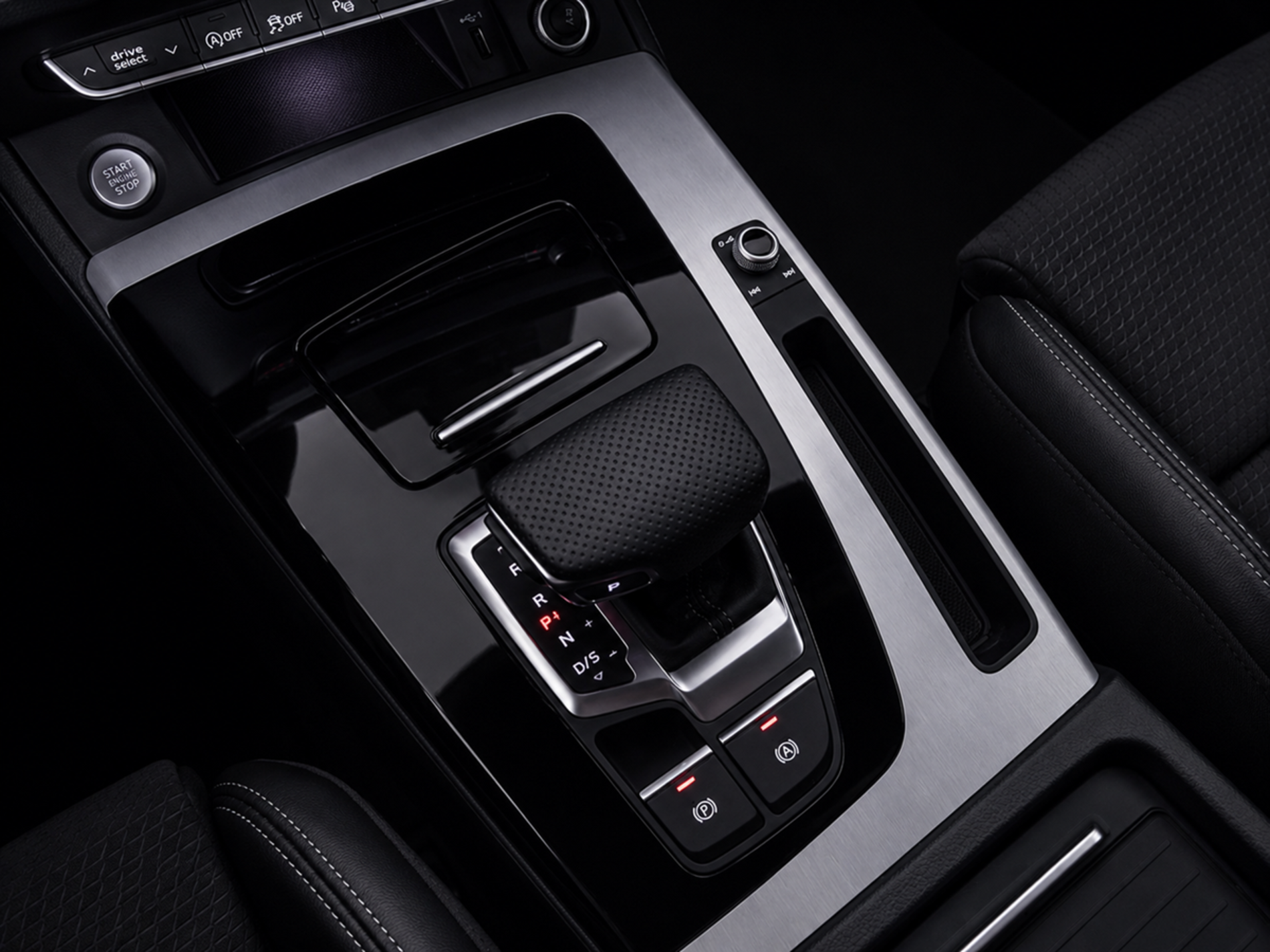 Q5 Sportback 40 2.0 tdi quattro s-tronic - Autoviemme