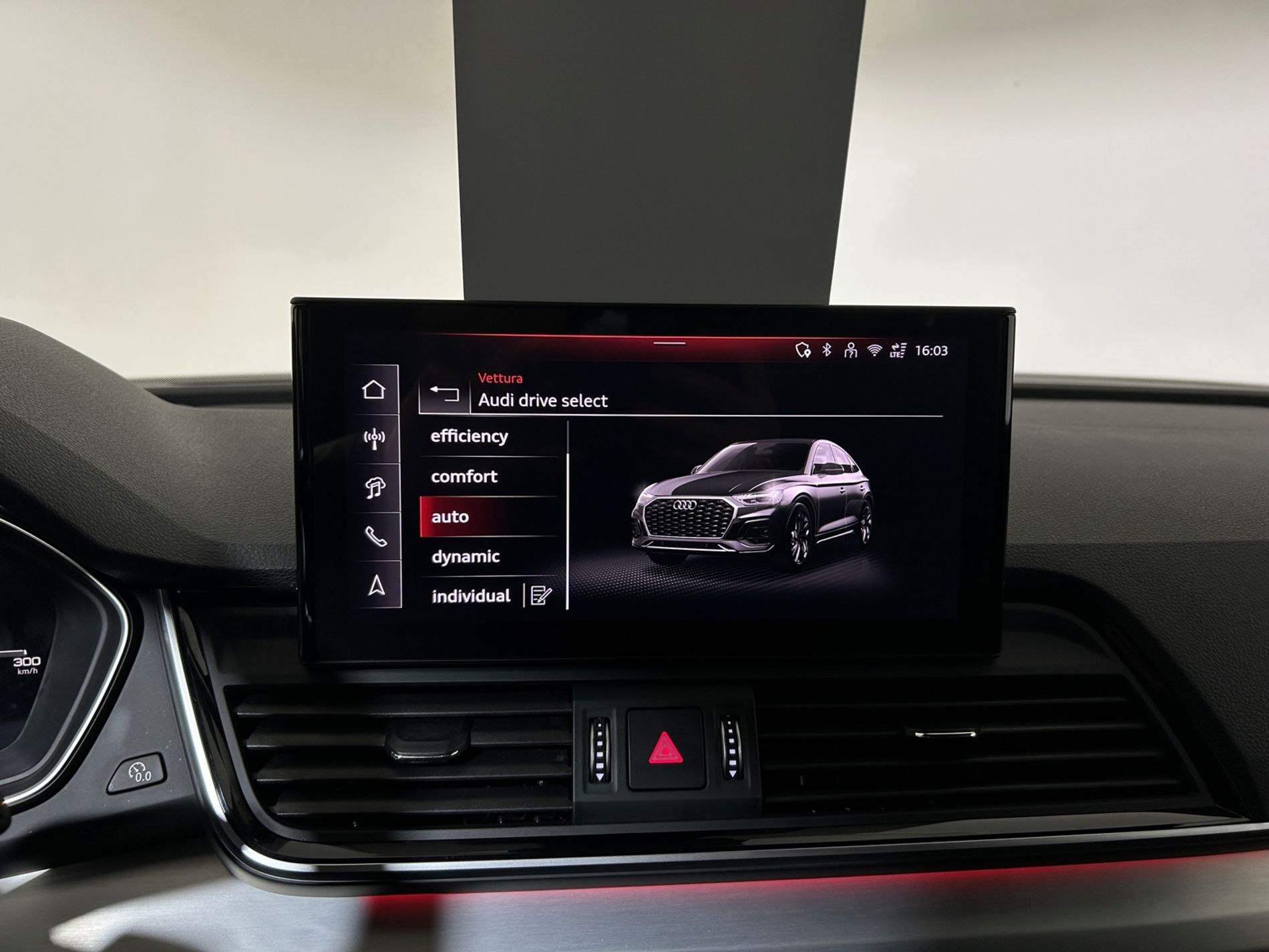 Q5 Sportback 40 2.0 tdi quattro s-tronic - Autoviemme