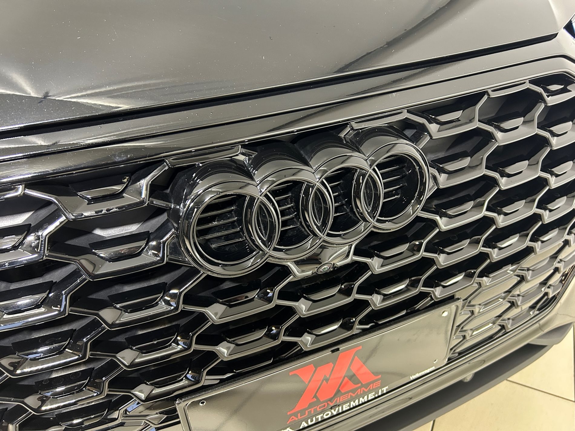 Q5 Sportback 40 2.0 tdi quattro s-tronic - Autoviemme