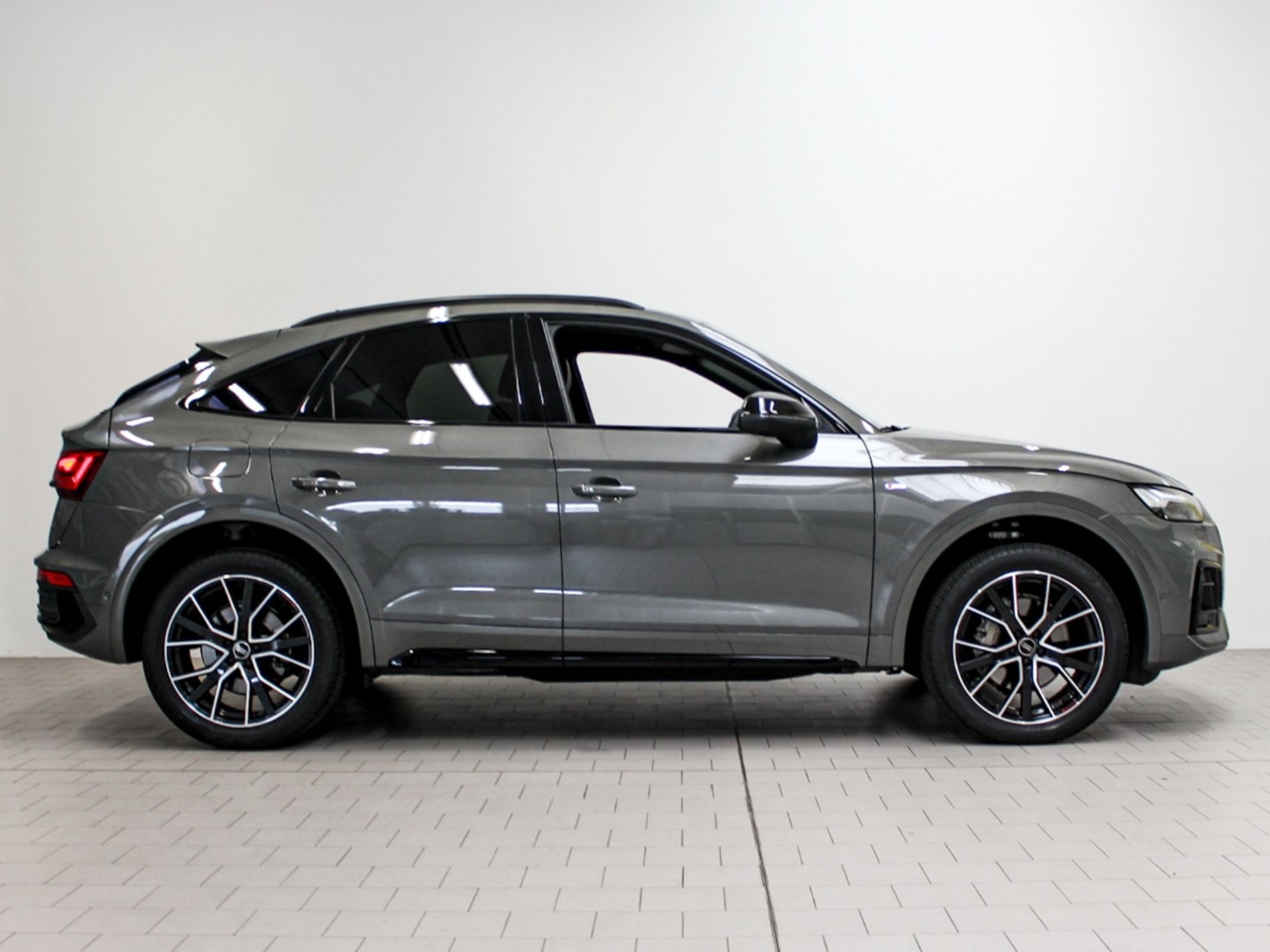 Audi Q5 Sportback 40 2.0 tdi mhev 12V S line quattro s-tronic   - Autoviemme