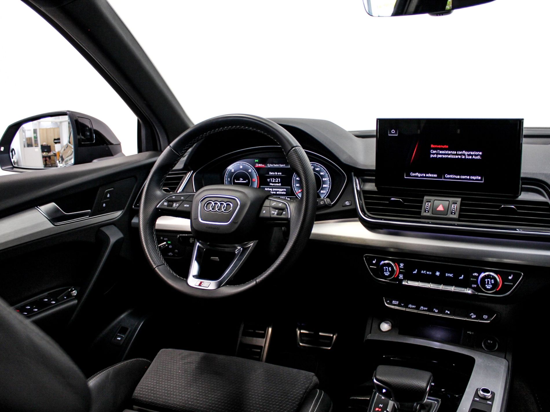 Audi Q5 Sportback 40 2.0 tdi mhev 12V S line quattro s-tronic   - Autoviemme