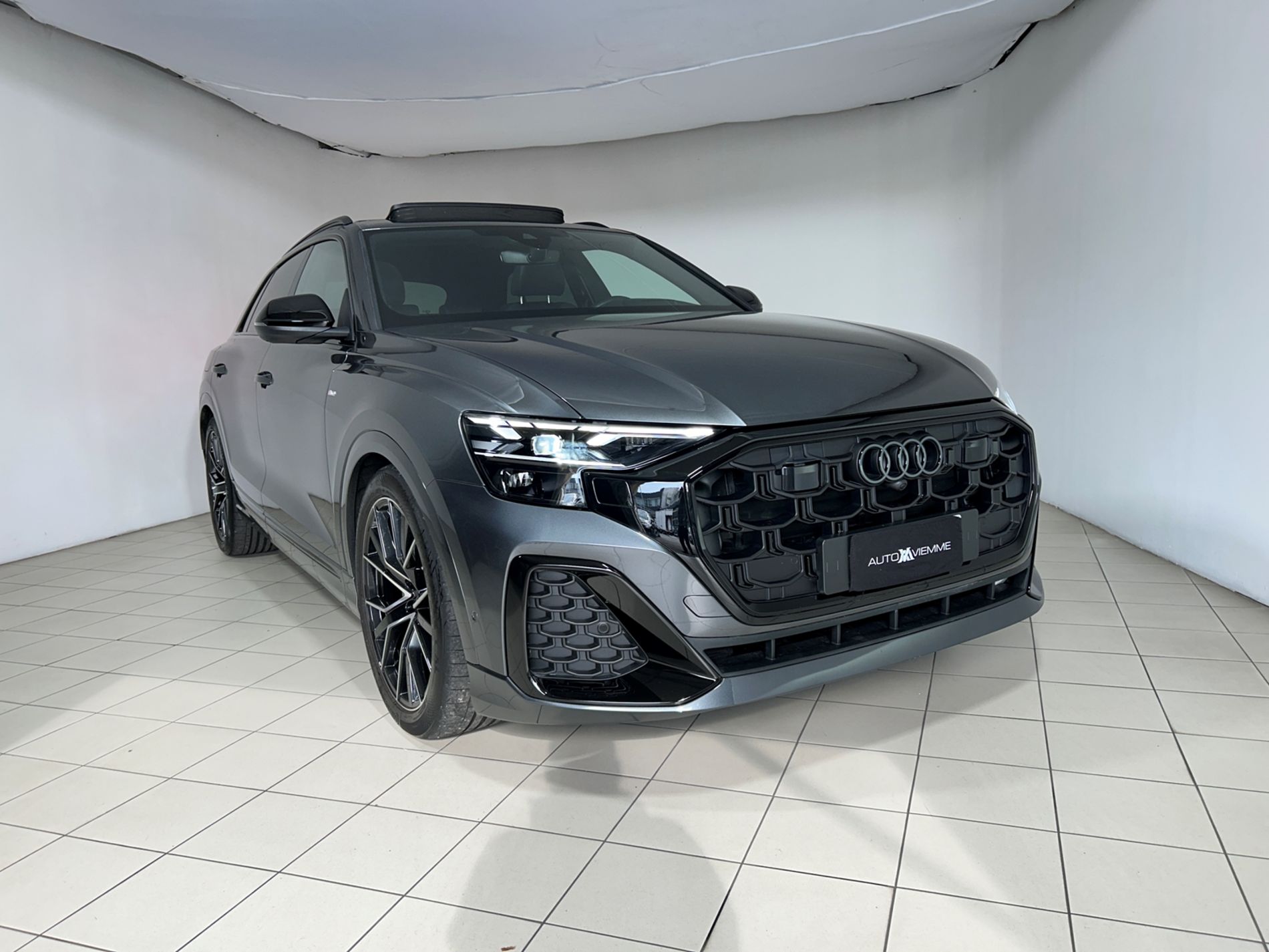 Audi Q8 S line quattro 286 cv tetto apribile - Autoviemme