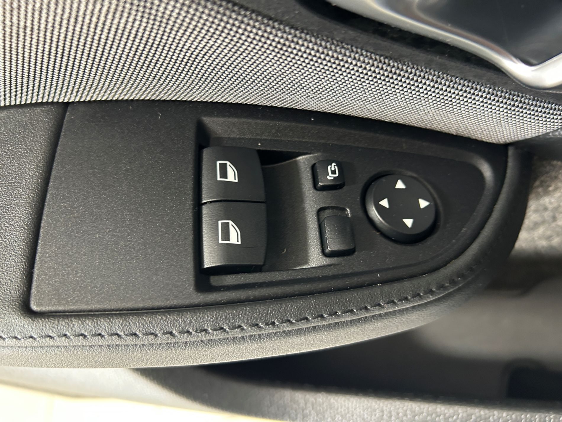 BMW i3 120Ah elettrica tetto apribile - Autoviemme