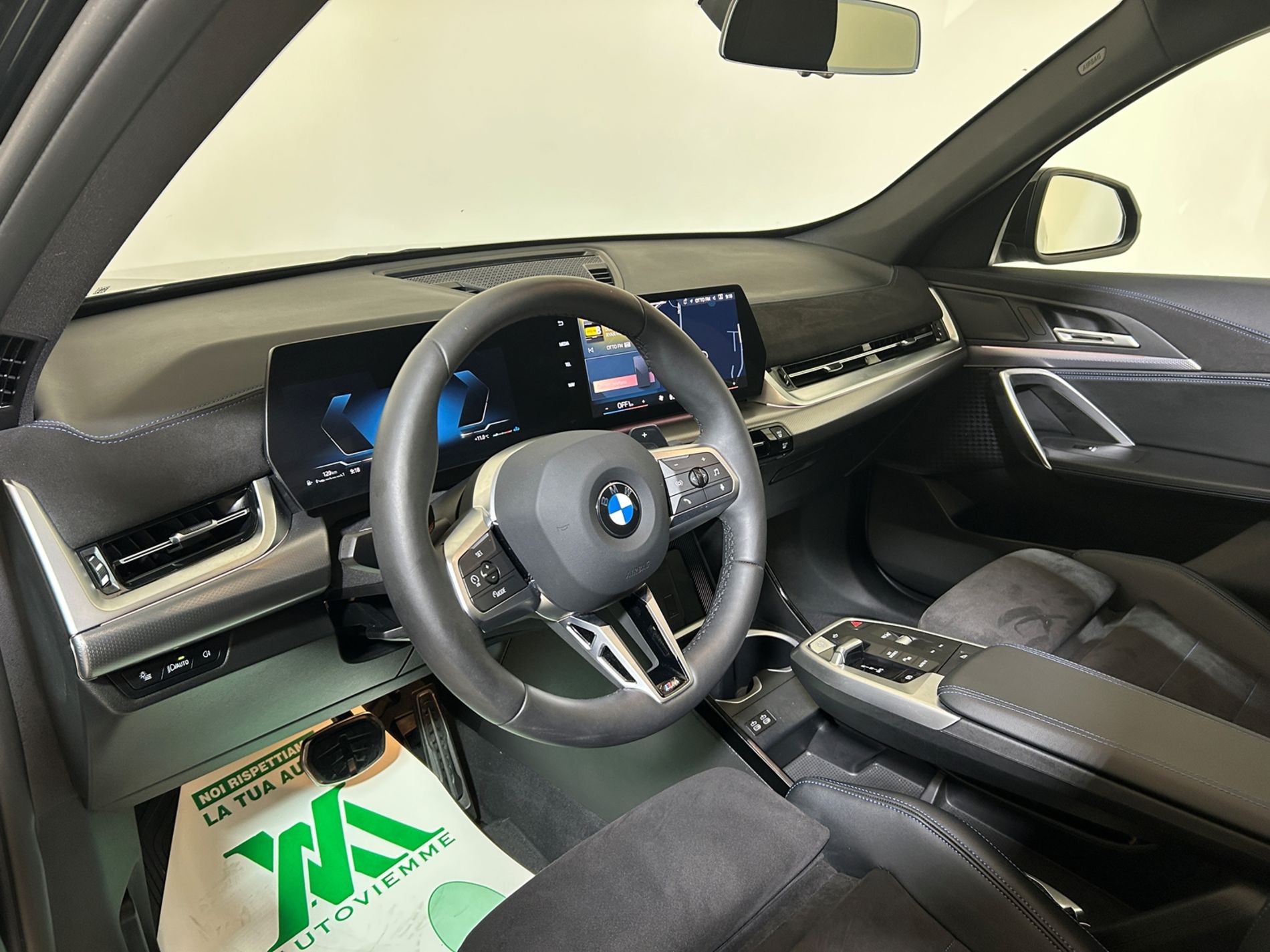 Bmw X1 sdrive18i MSport automatica tetto panoramico e gancio traino - Autoviemme