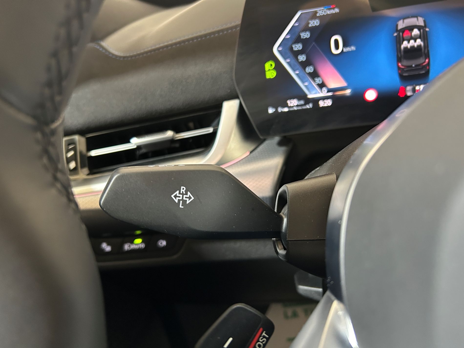 Bmw X1 sdrive18i MSport automatica tetto panoramico e gancio traino - Autoviemme