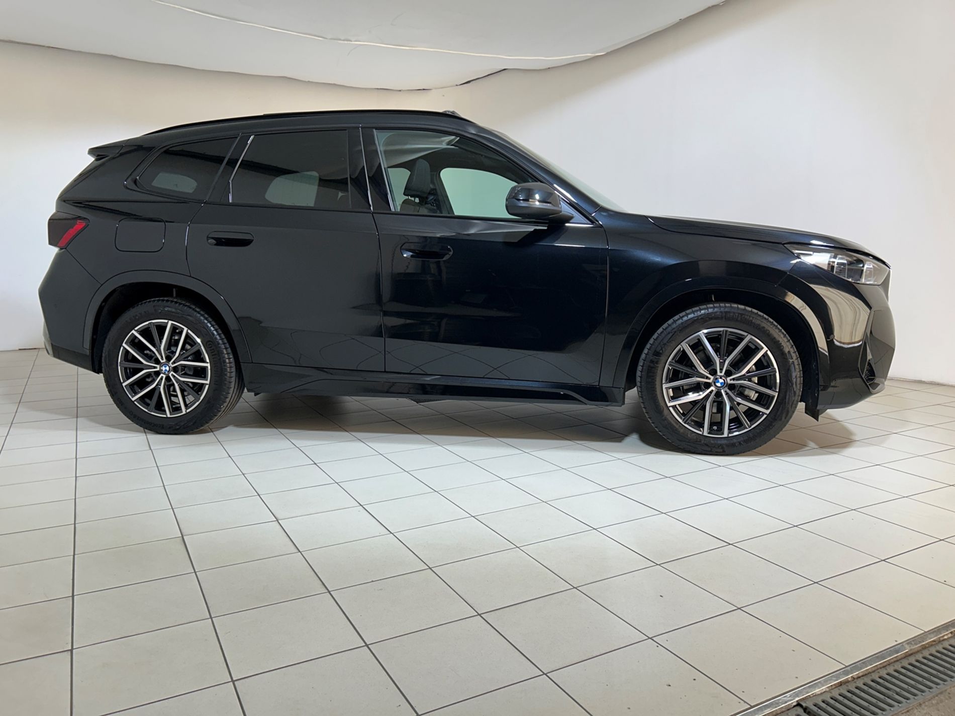 Bmw X1 sdrive18i MSport automatica tetto panoramico e gancio traino - Autoviemme