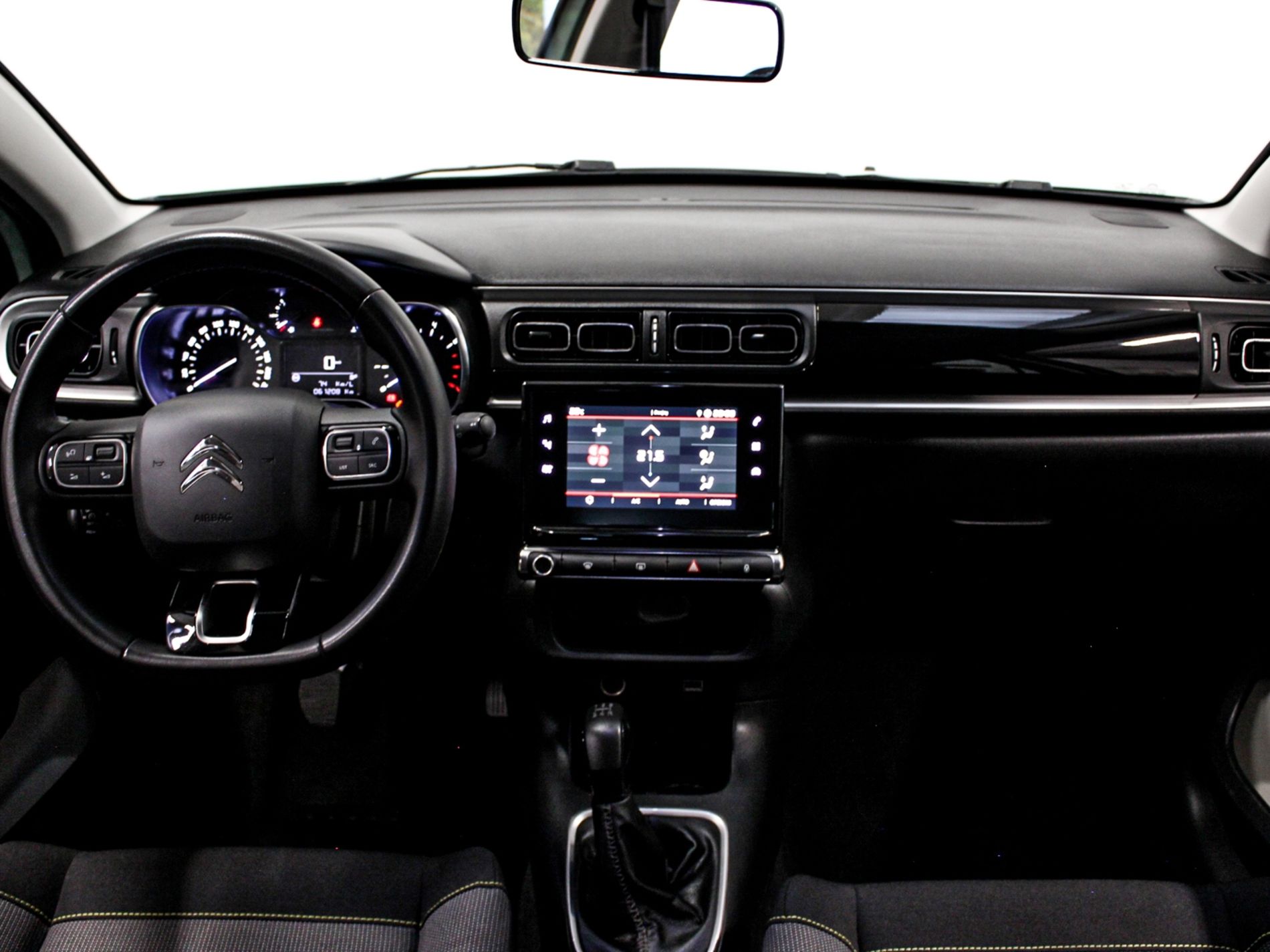 C3 1.2 puretech Shine s&s 83cv neopatentati my18 - Autoviemme
