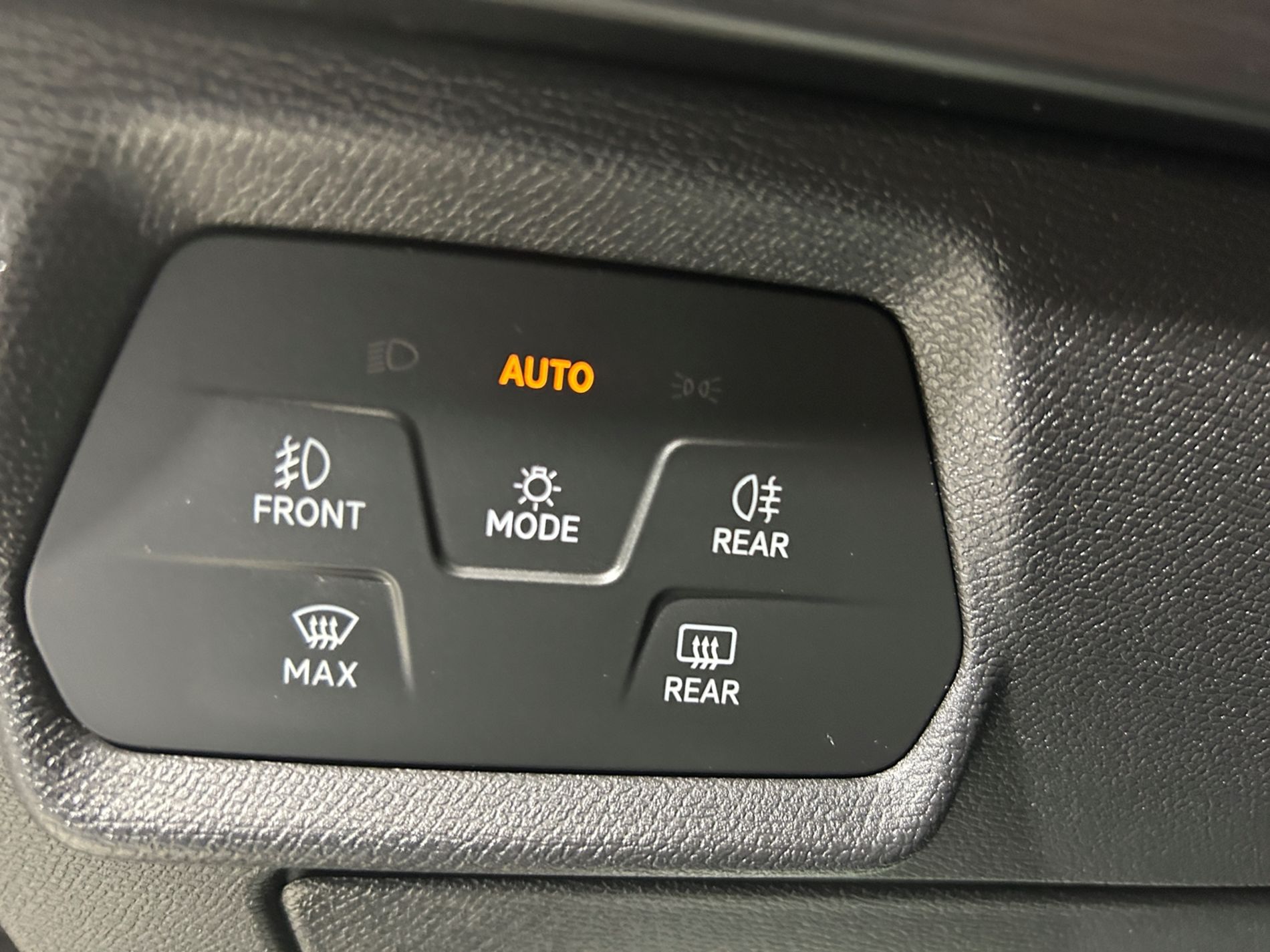 Cupra Formentor 1.4 e-hybrid 204 cv dsg sedili elettrici - Autoviemme
