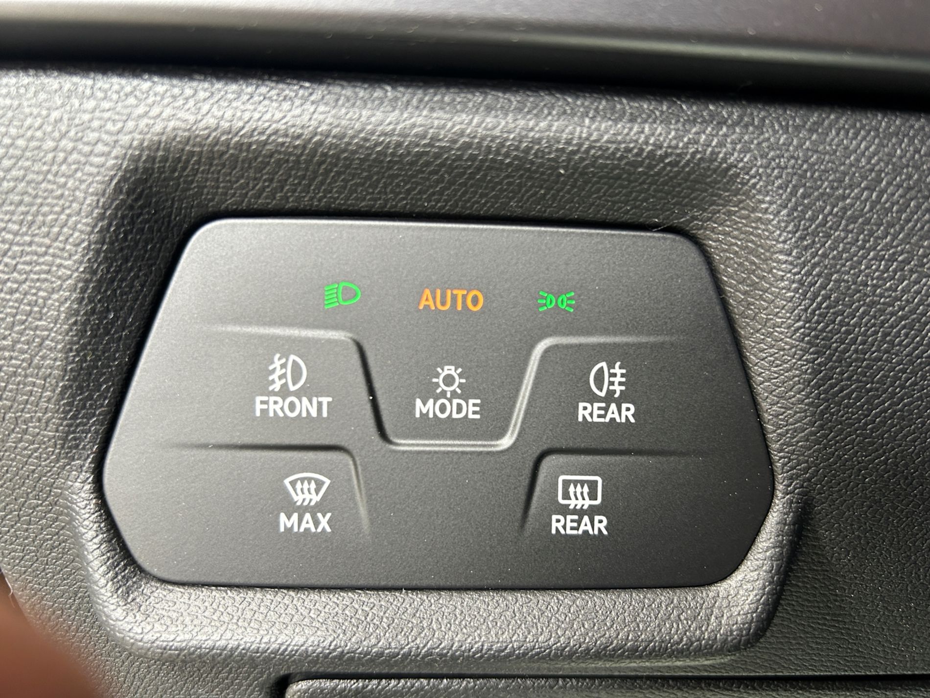 Cupra Formentor 1.5 hybrid 150 cv dsg - Autoviemme