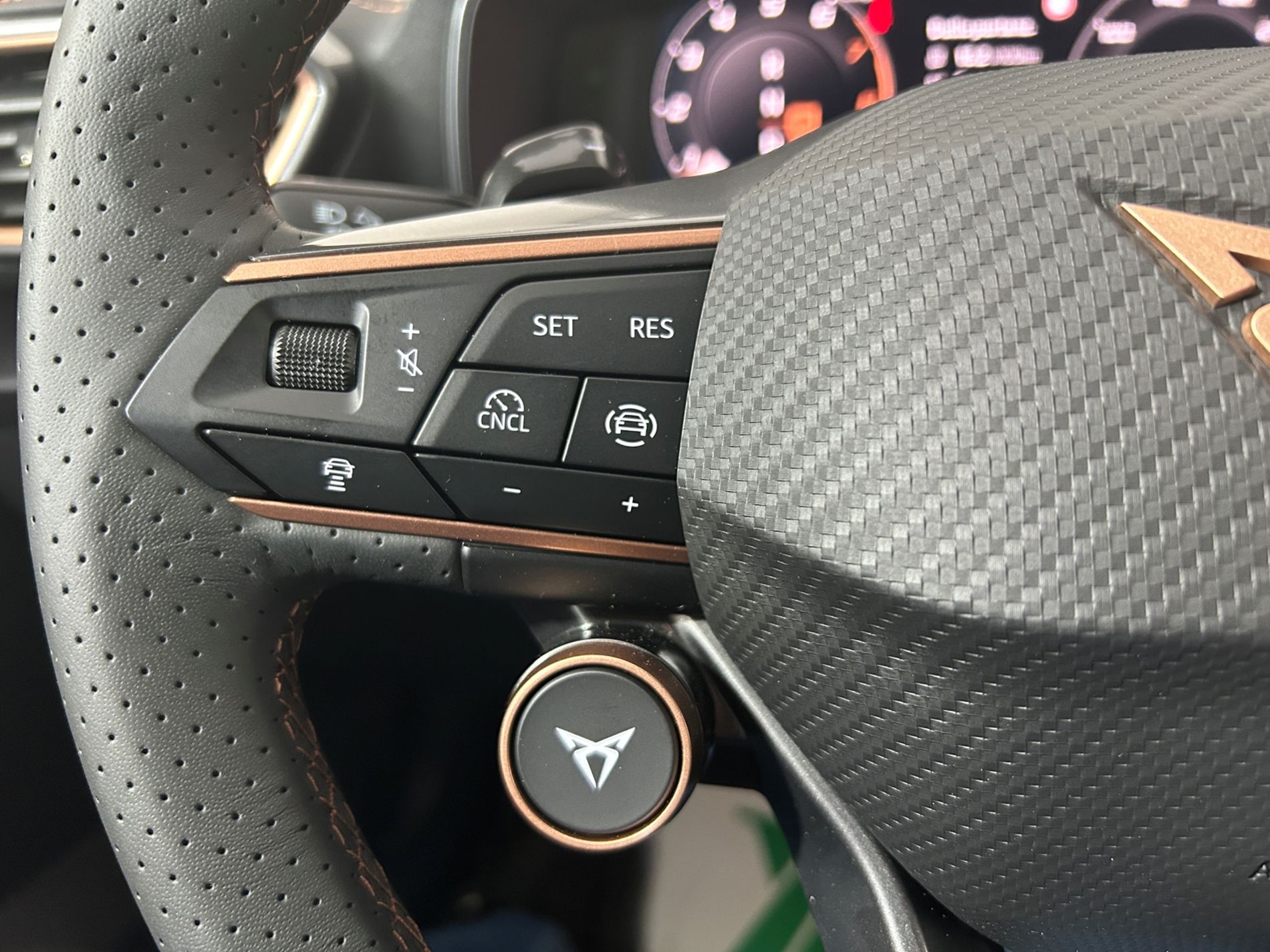 Cupra Formentor 1.5 hybrid 150 cv dsg - Autoviemme