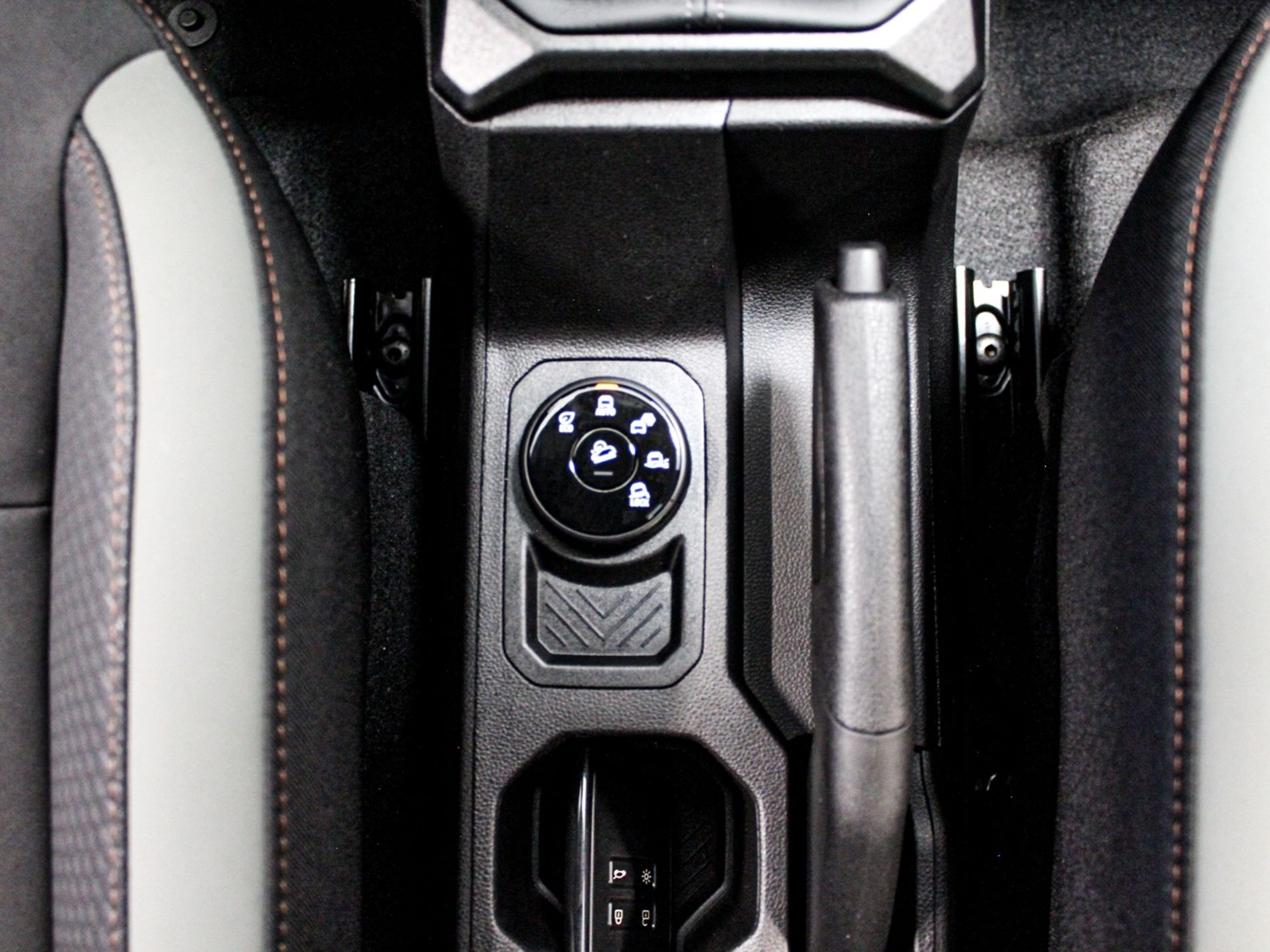 Duster 1.2 mild hybrid Extreme 4x4 130cv - Autoviemme
