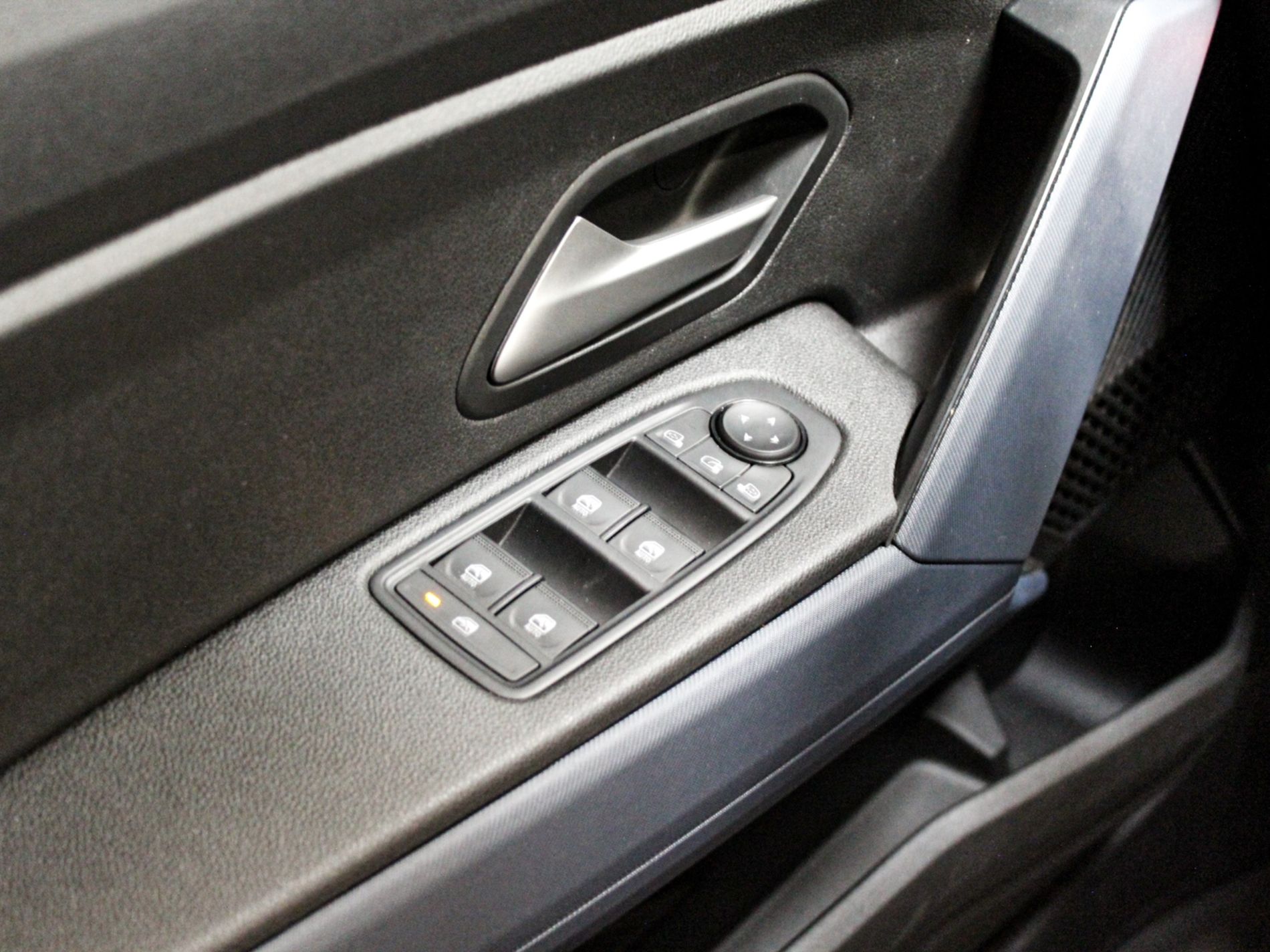 Duster 1.6 hybrid Journey 140cv - Autoviemme