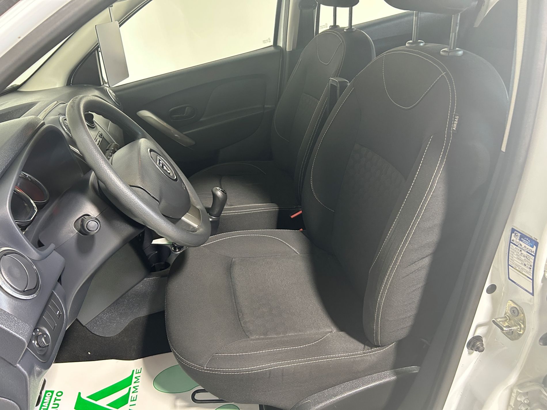 Dacia Sandero 1.5 dci Laureate s&s 75cv E6 - Autoviemme